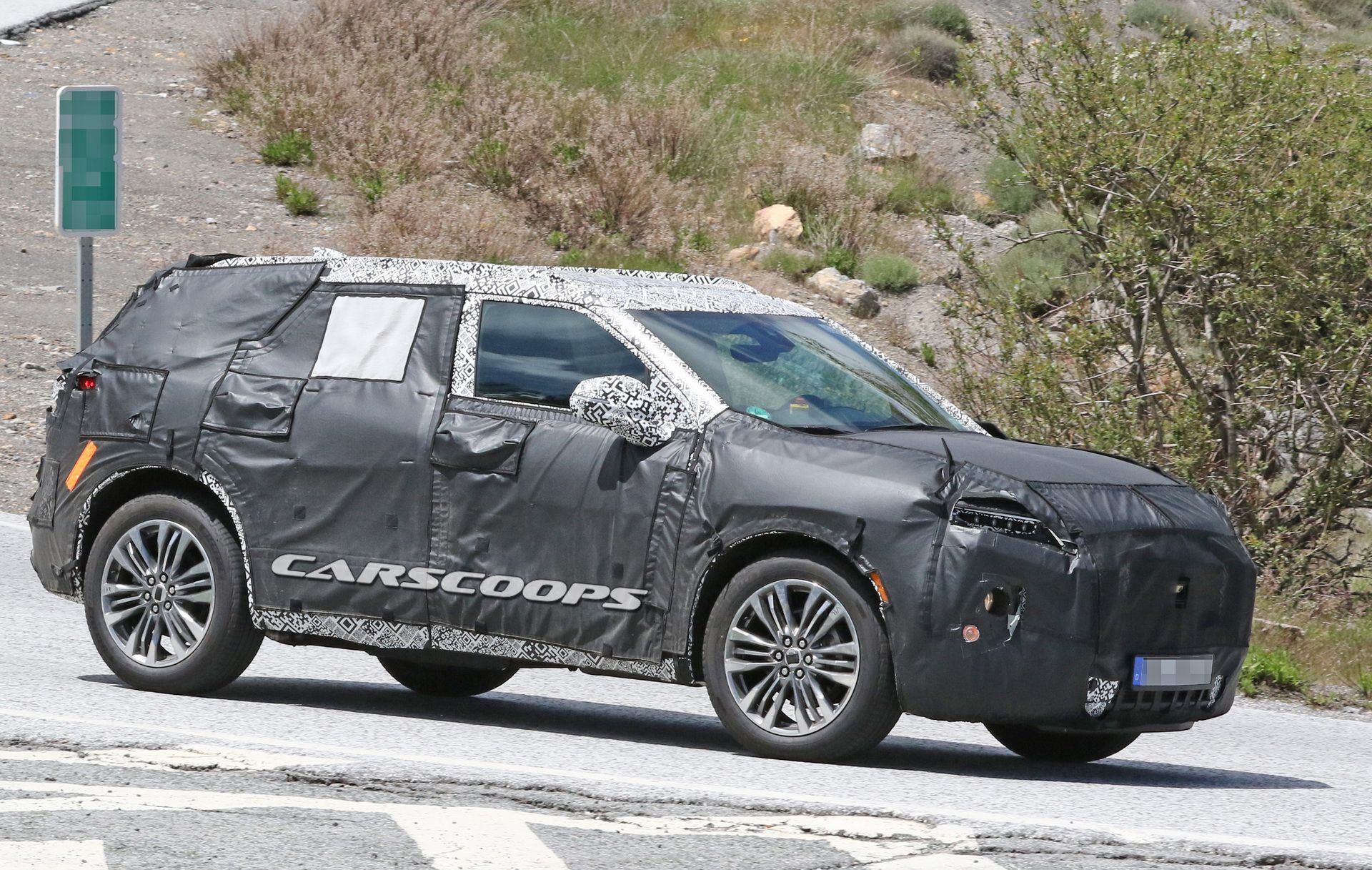 Chevrolet-Blazer-3 First Look At The 2020 Chevrolet Blazer Contains Lots Of Camouflage