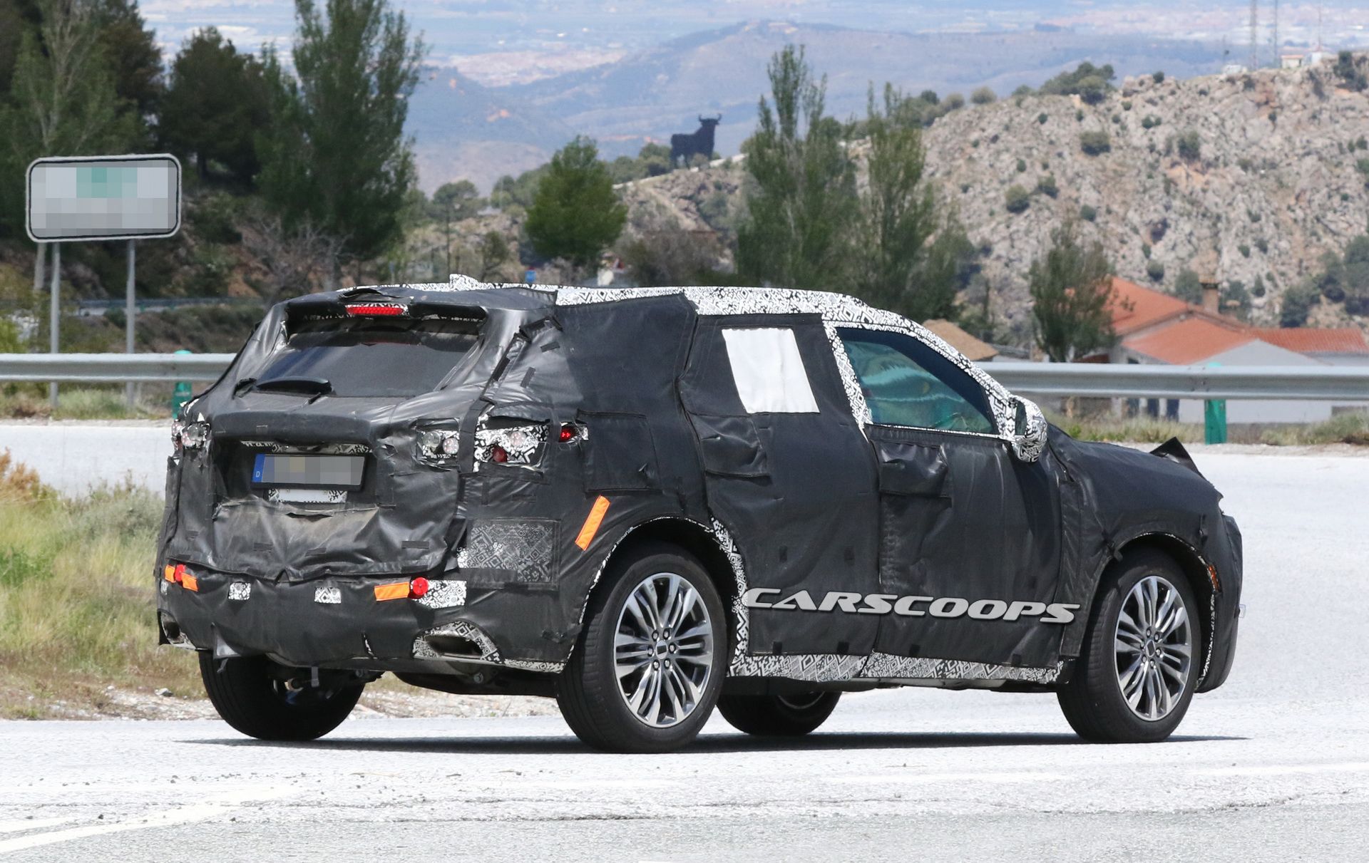 Chevrolet-Blazer-8 First Look At The 2020 Chevrolet Blazer Contains Lots Of Camouflage