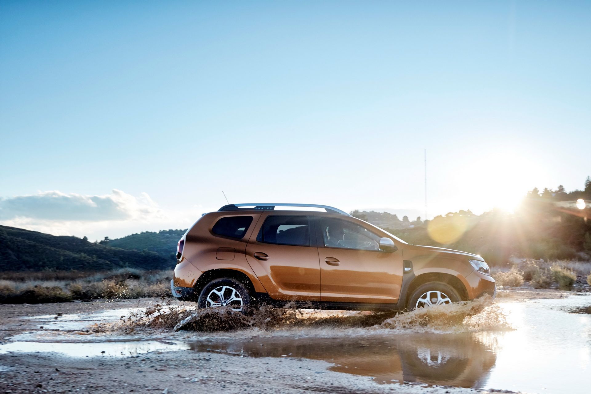 Dacia-Duster-UK-10 New Dacia Duster Remains The Most Affordable SUV In The UK, Starts From £9,995 OTR