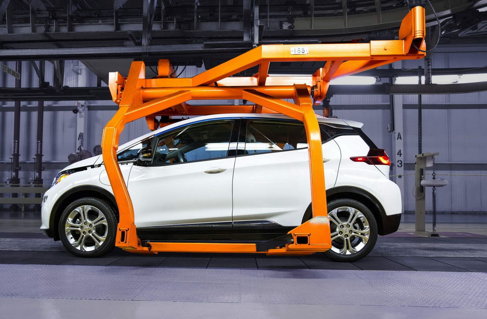 GM-China-Electric-Vehicles-3 GM Wants To Introduce 20 New Electric Vehicles In China By 2023