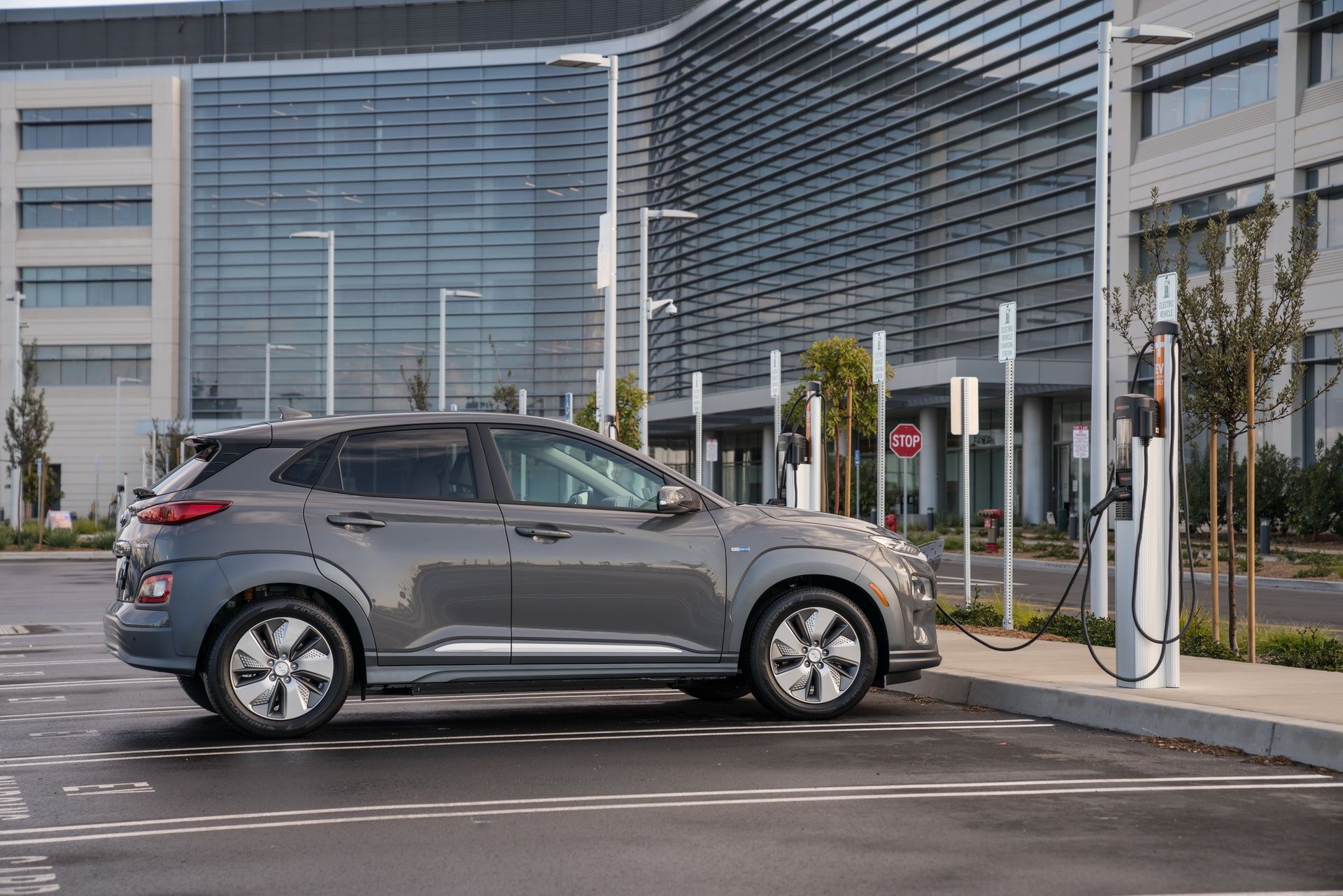 Hyundai-Kona-Electric-Norway-3 Demand For The Hyundai Kona Electric Far Exceeds Supply In Norway