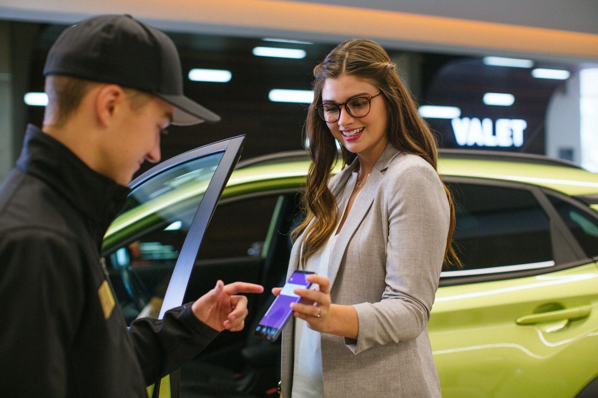 Hyundai-in-vehicle-payments-20 Hyundai Working On In-Vehicle Payments For Gas, Food And Parking