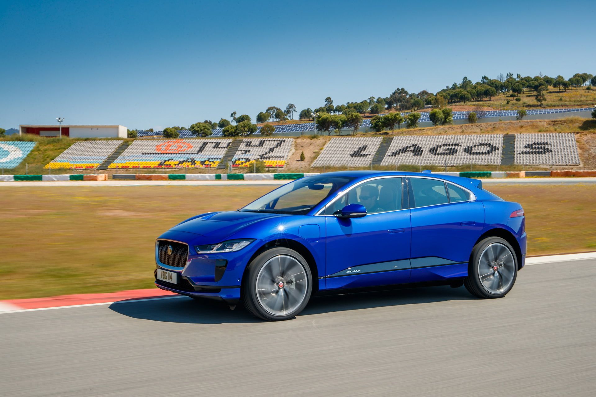 Jaguar-IPace-37 Jaguar Details 2019 I-Pace EV In 95 Images