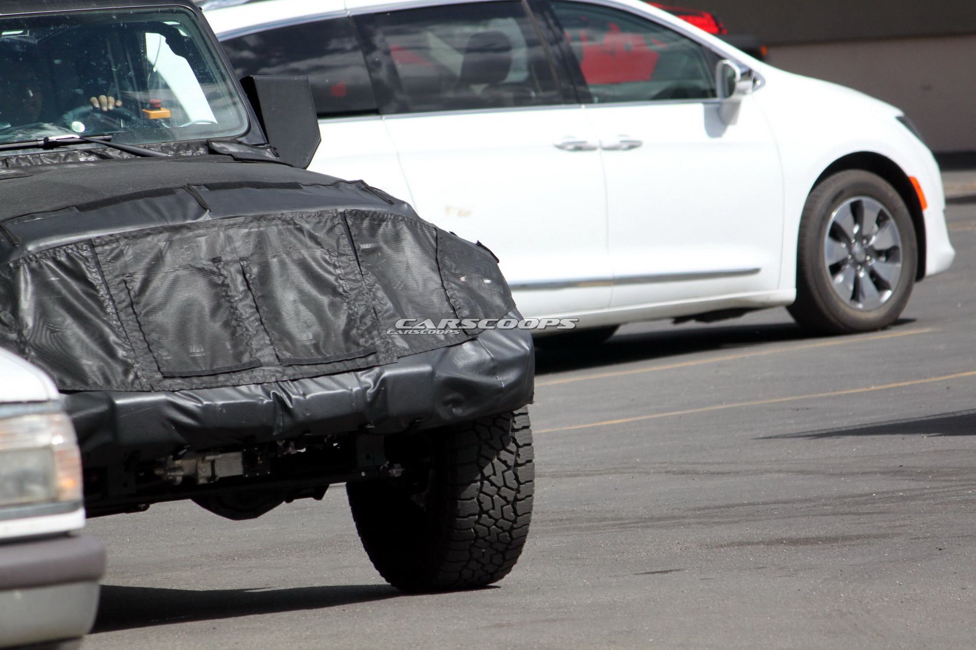 Jeep-Wrangler-Pickup-Scrambler 10 2019 Jeep Scrambler: Here’s What To Expect From The JL-Based Pickup Truck