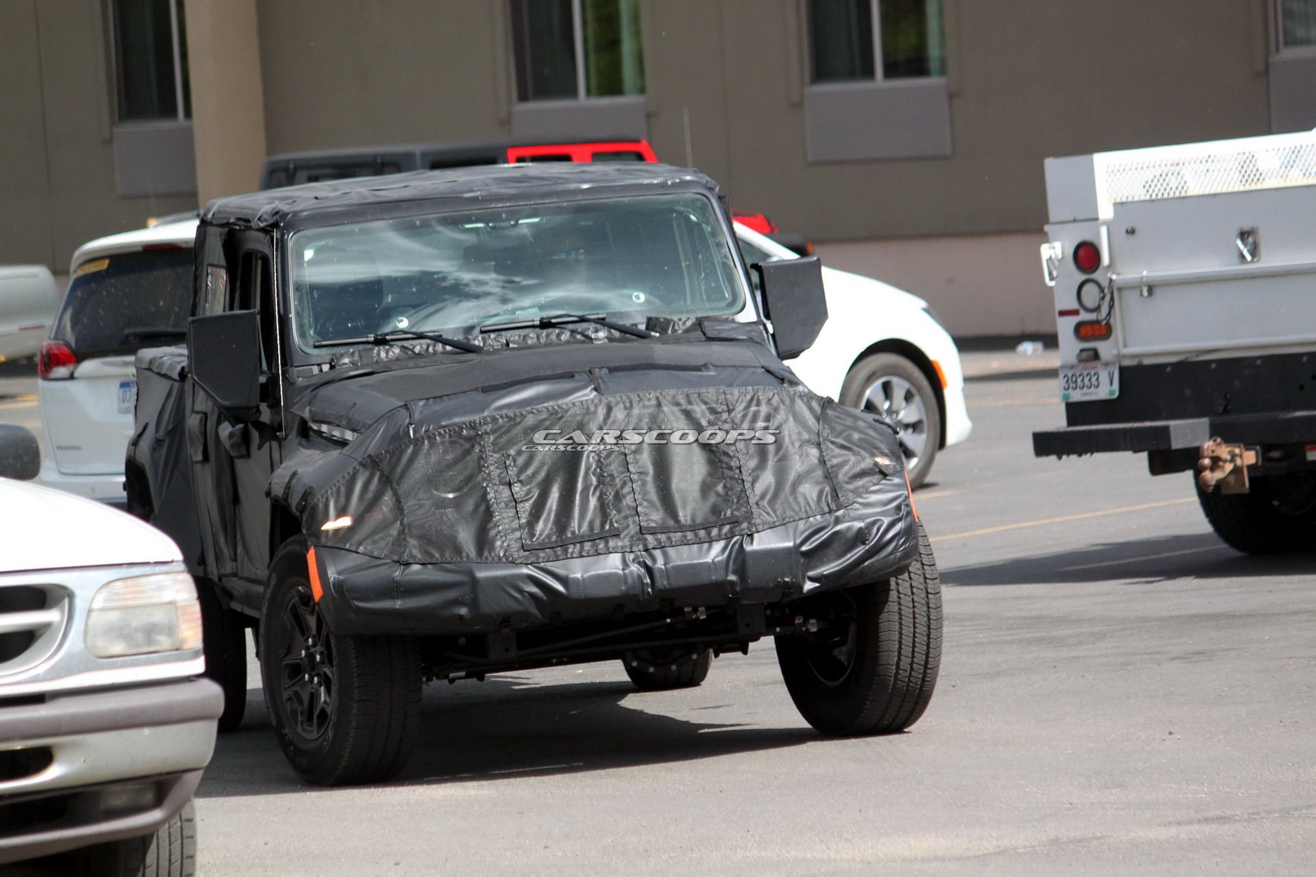 Jeep-Wrangler-Pickup-Scrambler 34 2019 Jeep Scrambler: Here’s What To Expect From The JL-Based Pickup Truck