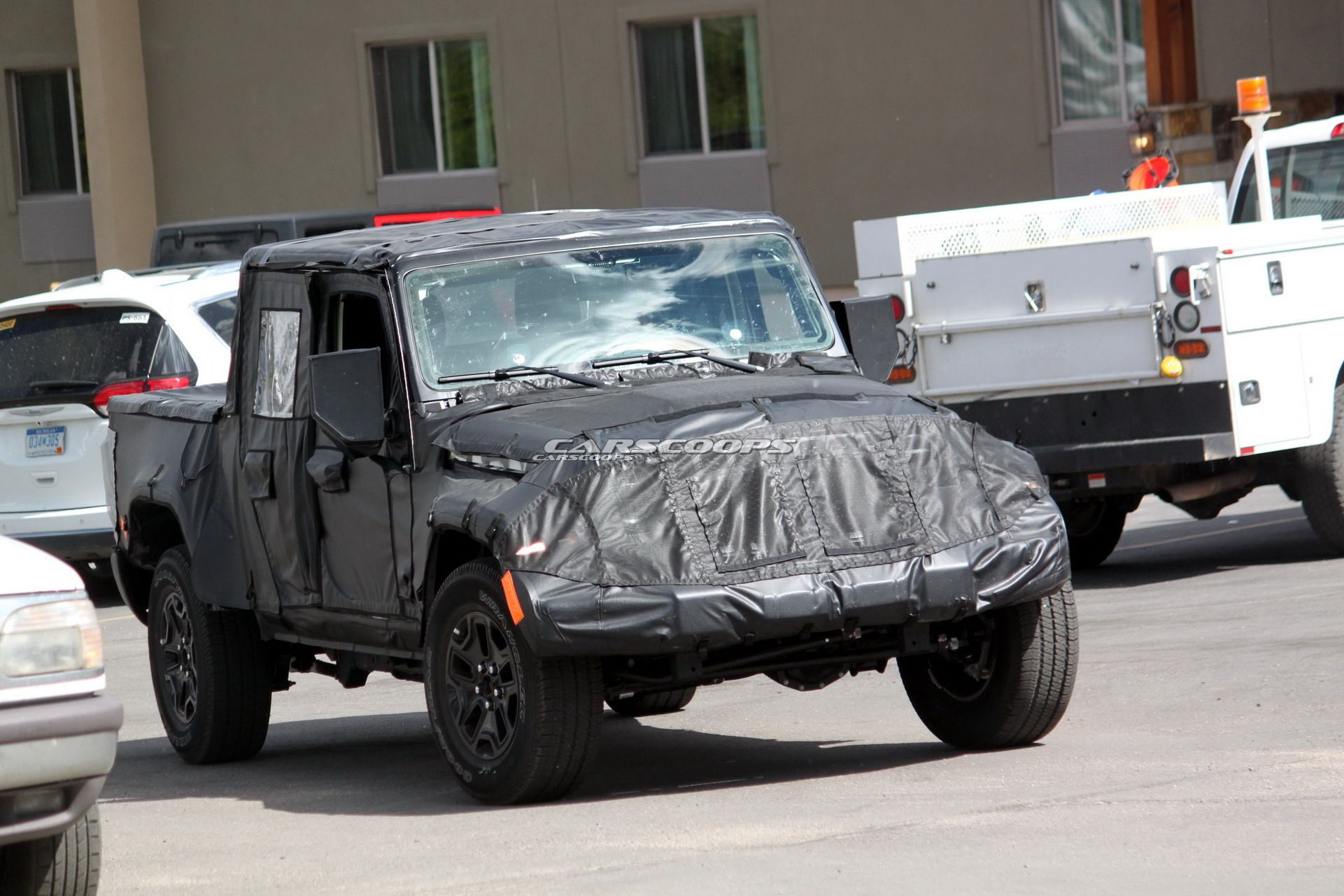 Jeep-Wrangler-Pickup-Scrambler 36 2019 Jeep Scrambler: Here’s What To Expect From The JL-Based Pickup Truck