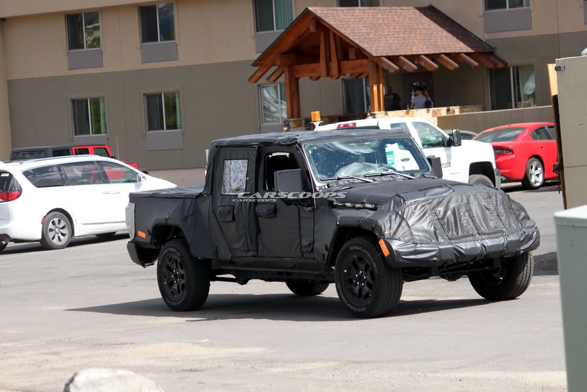 Jeep-Wrangler-Pickup-Scrambler 40 2019 Jeep Scrambler: Here’s What To Expect From The JL-Based Pickup Truck