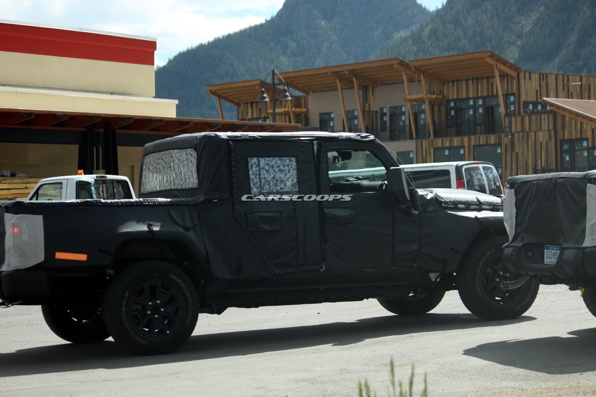 Jeep-Wrangler-Pickup-Scrambler 49 2019 Jeep Scrambler: Here’s What To Expect From The JL-Based Pickup Truck