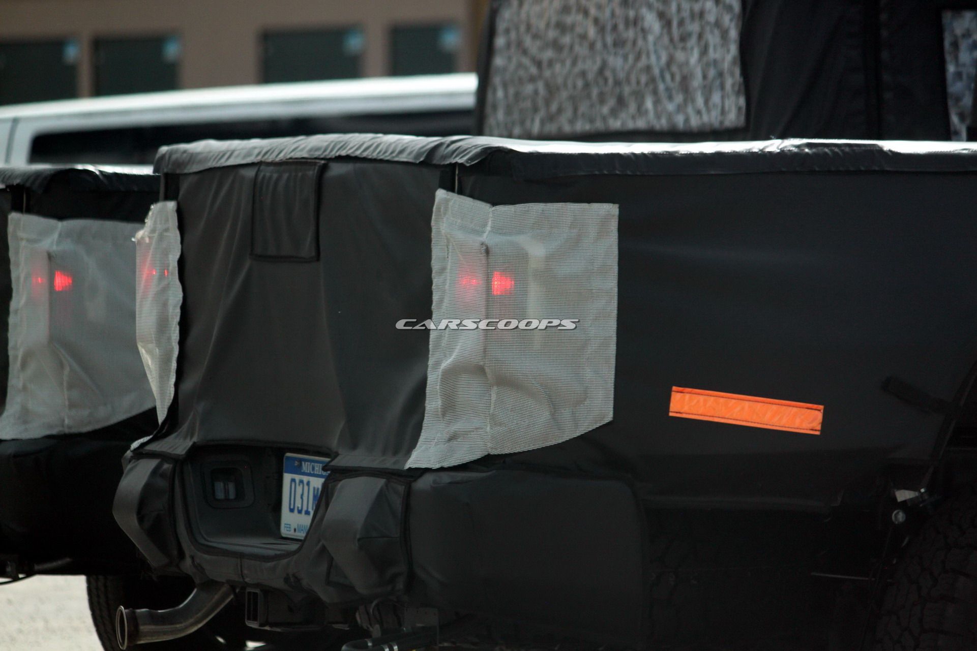 Jeep-Wrangler-Pickup-Scrambler 58 2019 Jeep Scrambler: Here’s What To Expect From The JL-Based Pickup Truck