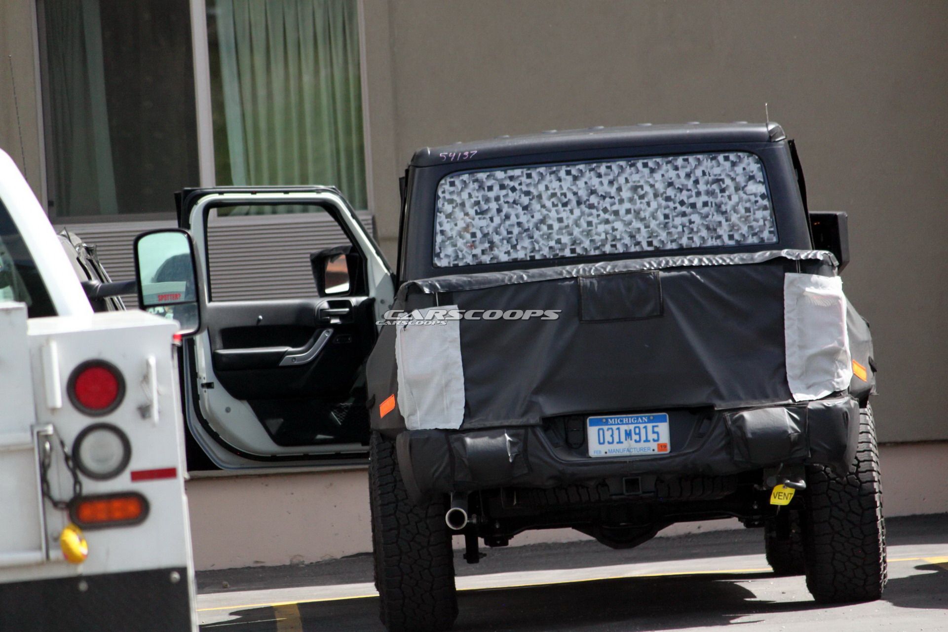 Jeep-Wrangler-Pickup-Scrambler 8 2019 Jeep Scrambler: Here’s What To Expect From The JL-Based Pickup Truck