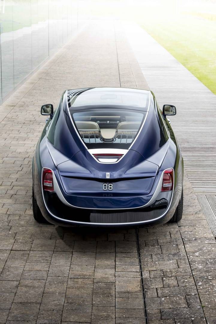 Rolls-Royce-Sweptail-4 Next One-Off Rolls-Royce Could Be Dubbed ‘Boat Tail’