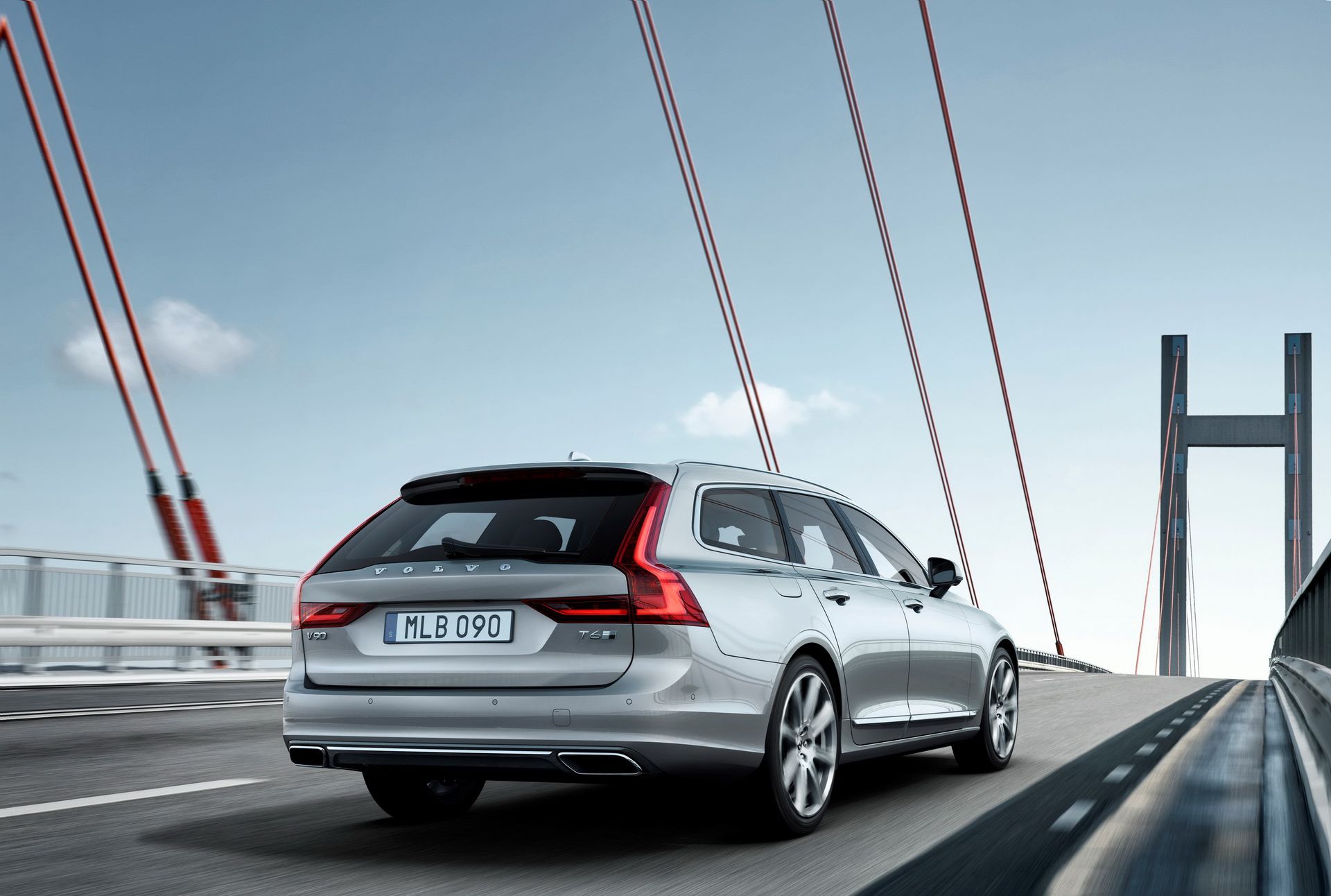 Volvo-V90-08 Volvo Wants Autonomous Cars To Make Up One Third Of Its Sales By 2025