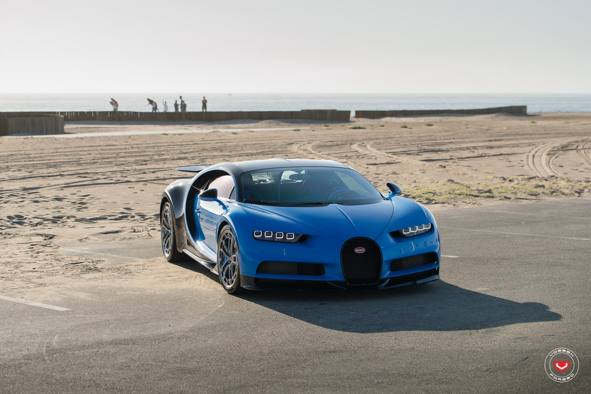 bugatti-chiron-vossen-wheels-29 Bugatti Chiron Tries On New Wheels For Size: Hot Or Not?