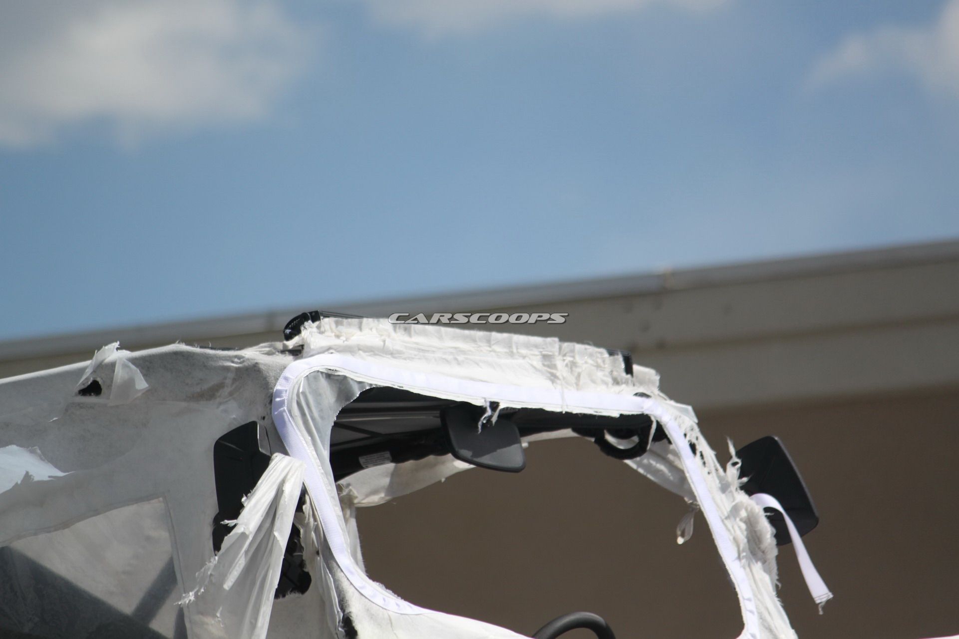 Mahindra-Jeep-14 Mahindra’s Jeep-Like Roxor Spotted On The Way To Dealers