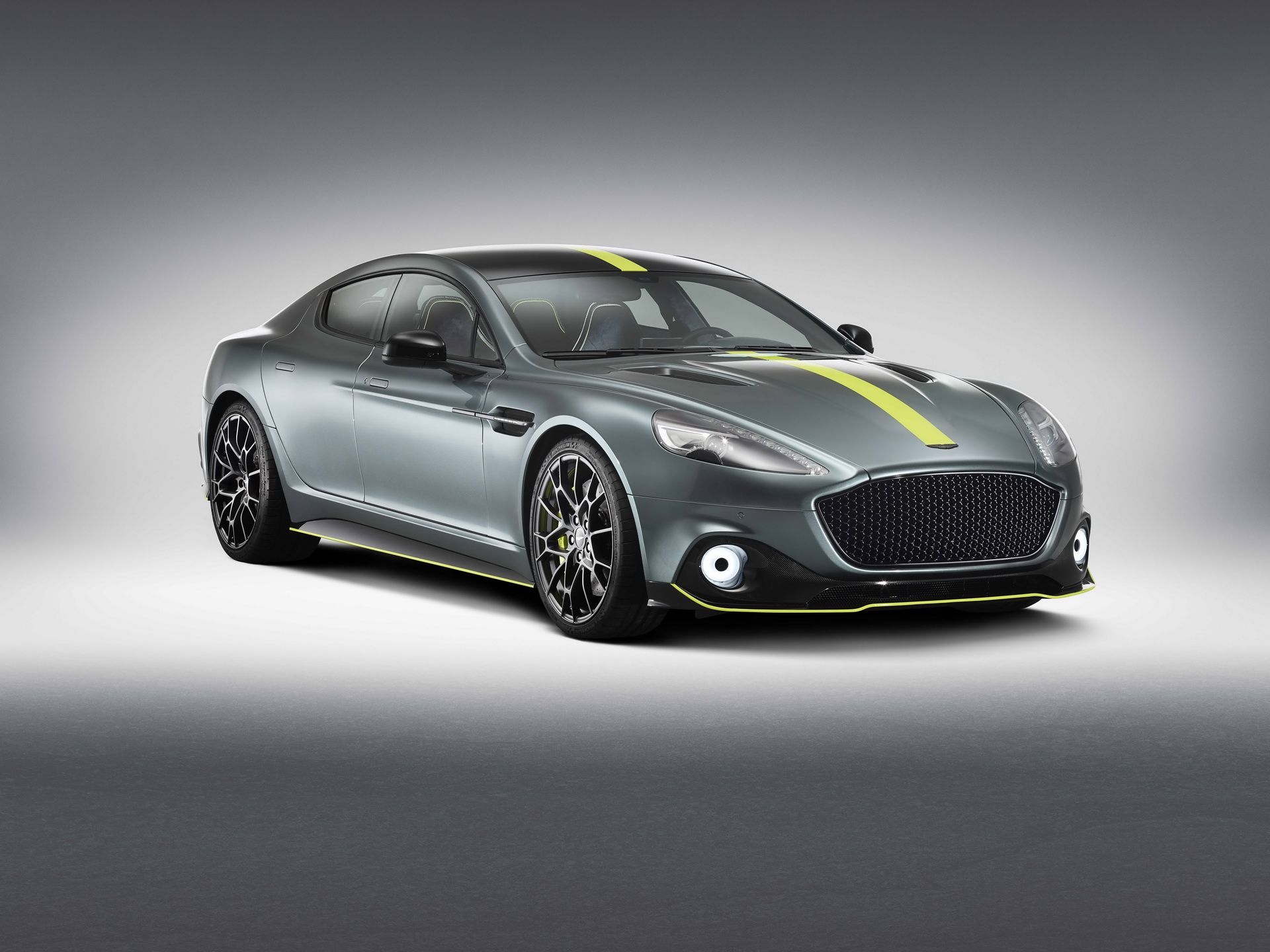 2019-aston-martin-rapide-amr-2 Aston Martin Rapide AMR Debuts In Limited Numbers With 603PS