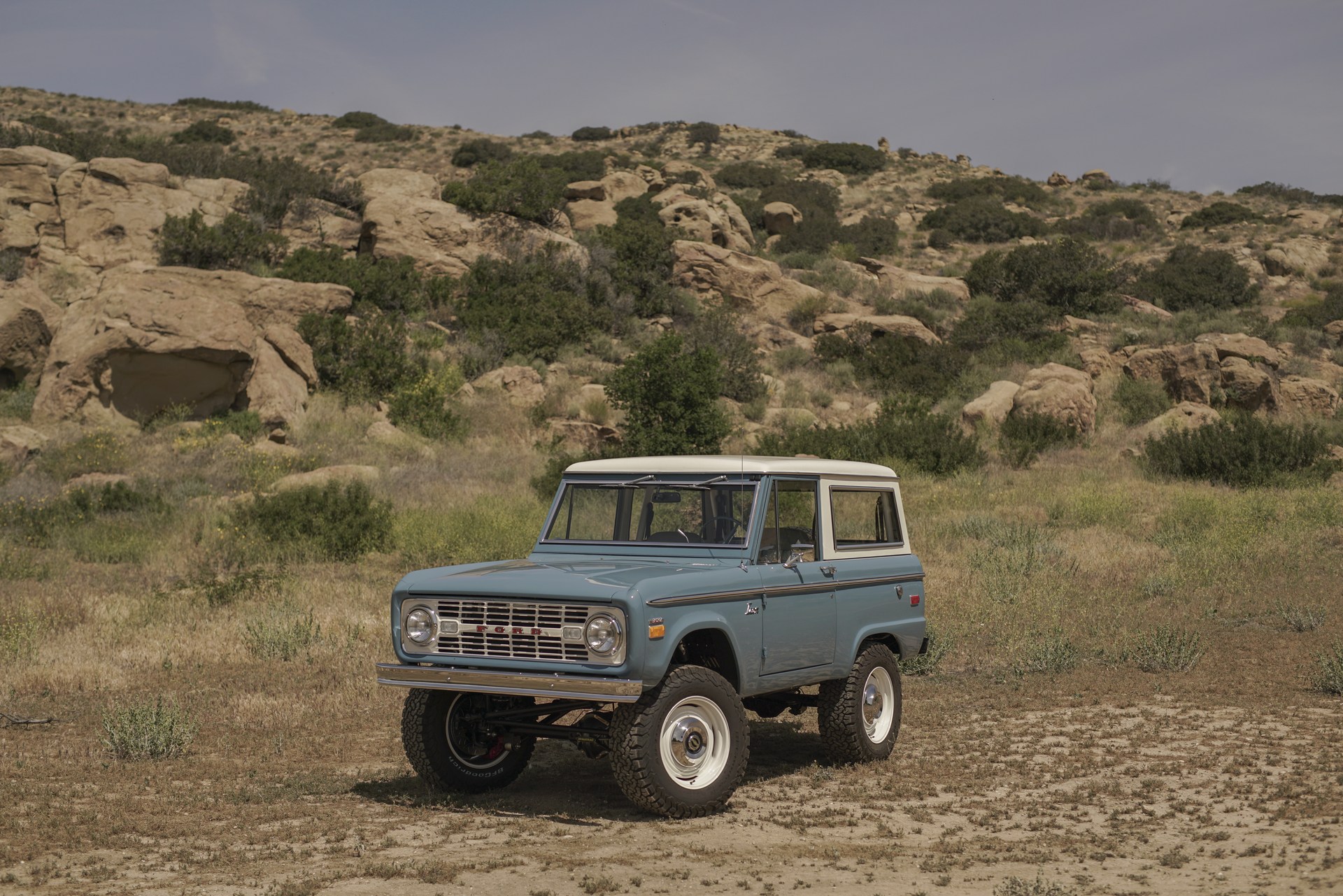 Icon-Ford-Bronco-Old-School-29 Why Wait For An All-New Ford Bronco When You Get Icon’s Old School BR
