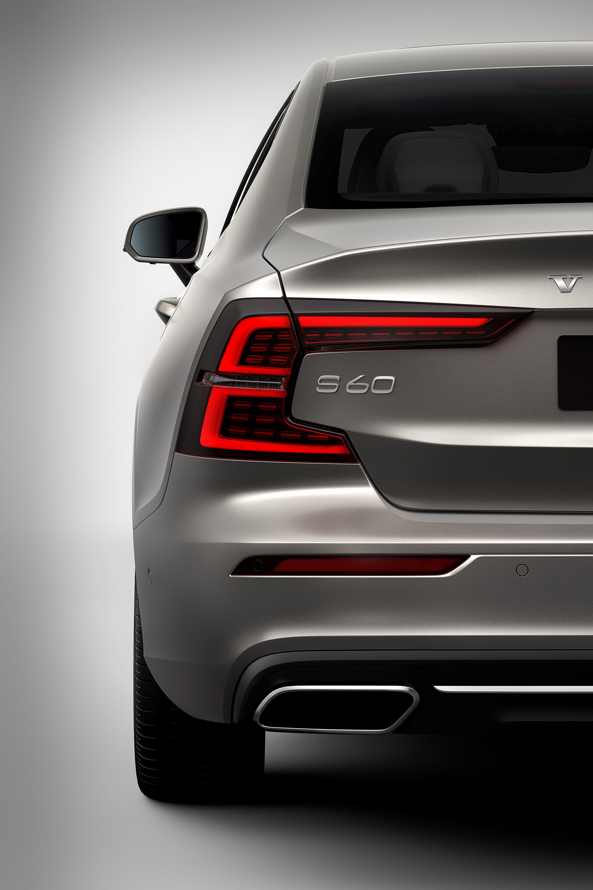 2019-volvo-s60-unveiled-10 New 2019 Volvo S60 Is A Sleek, American Made BMW 3-Series Fighter