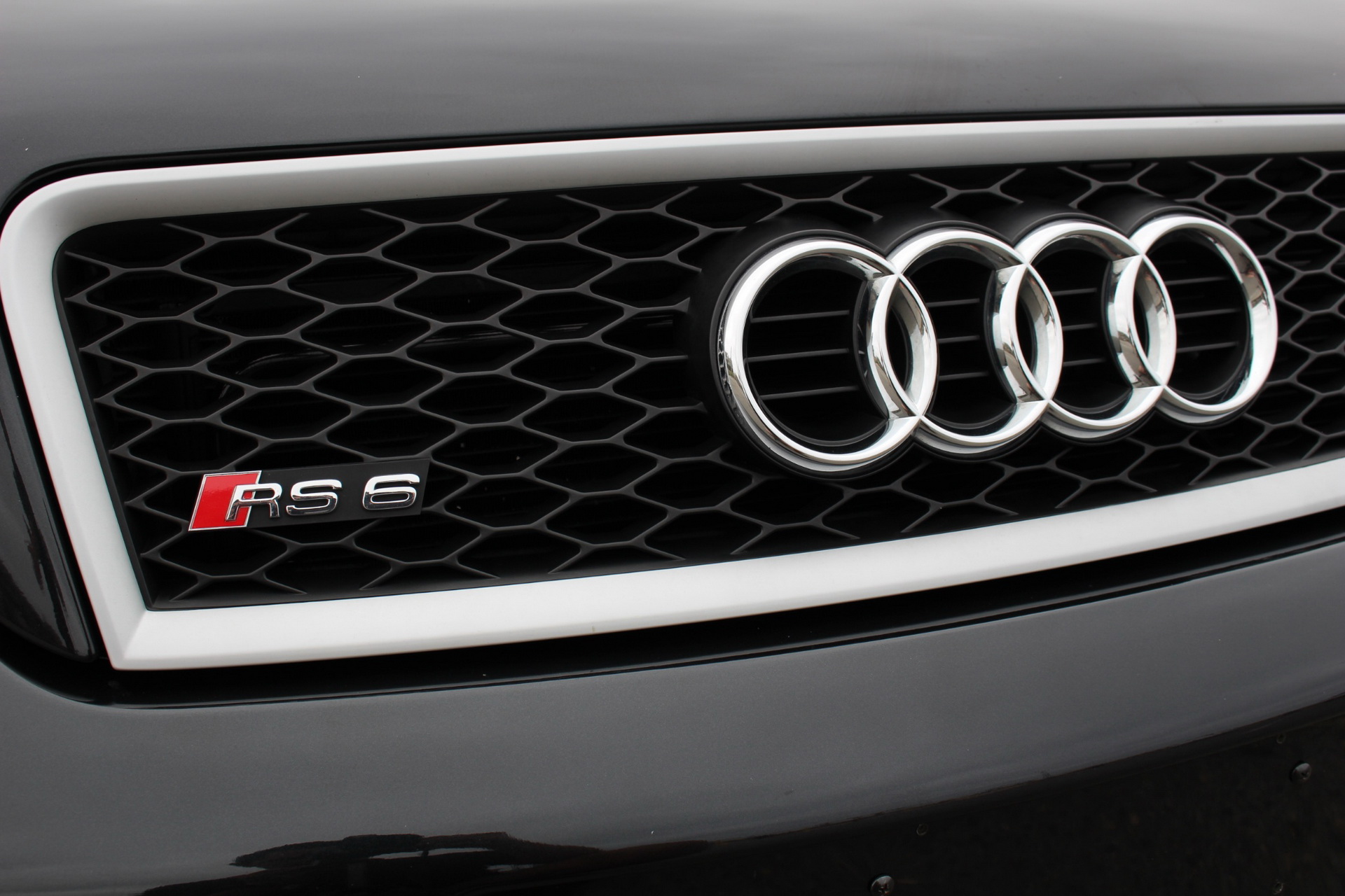 2003-audi-rs6-mtm-bat-5 MTM-Tuned 2003 Audi RS6 Sold For $36,000 At Online Auction