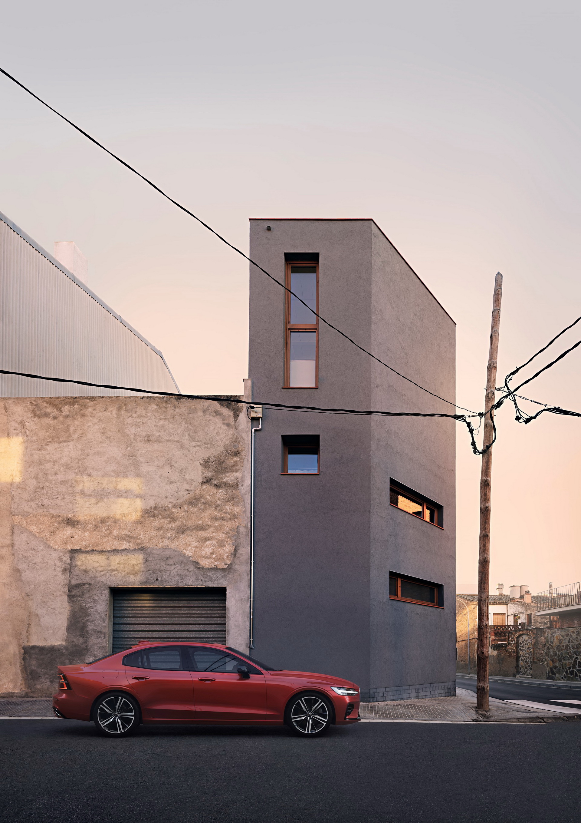 2019-volvo-s60-unveiled-105 New 2019 Volvo S60 Is A Sleek, American Made BMW 3-Series Fighter