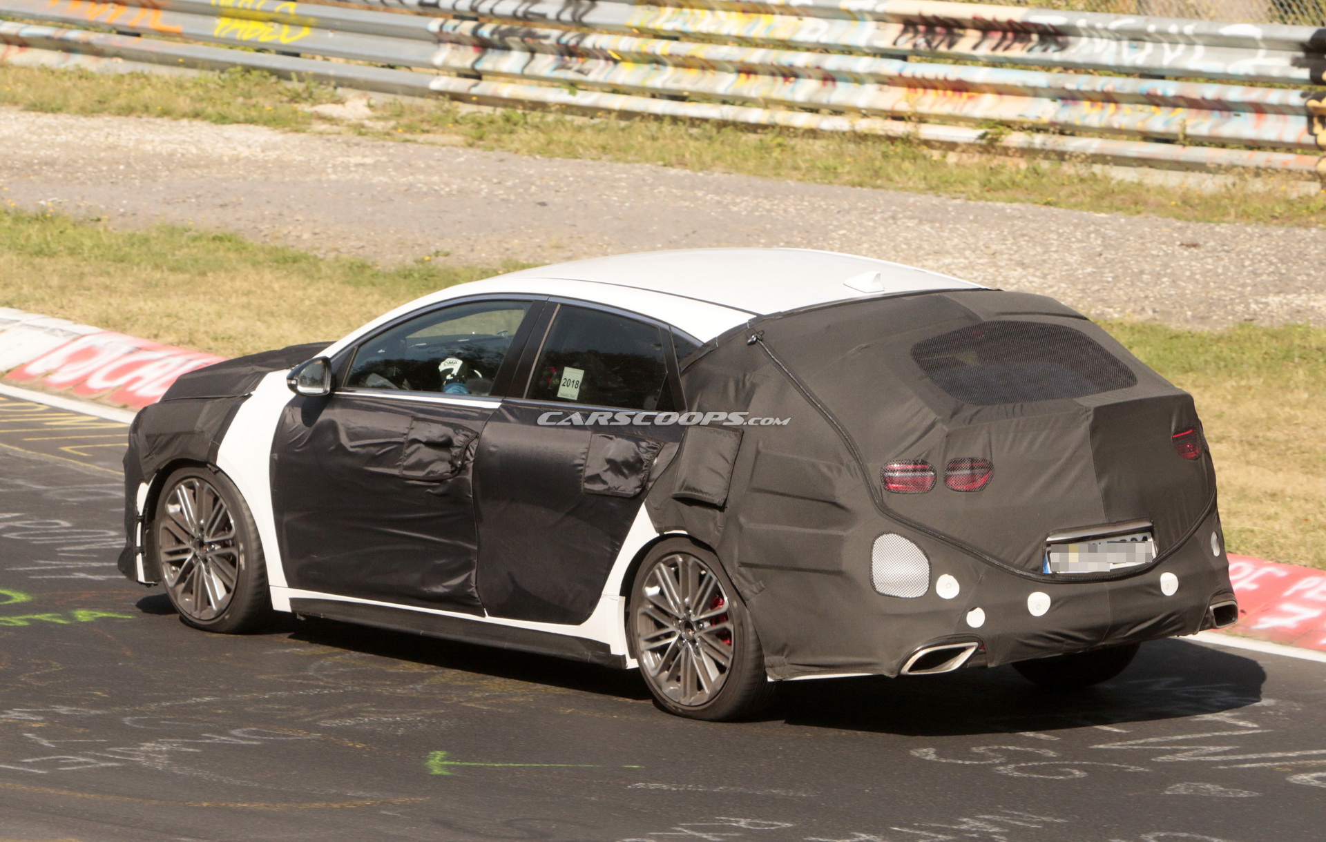 Kia Proceed GT 15 Kia Gives A Glimpse Of New ProCeed’s Sexy Posterior