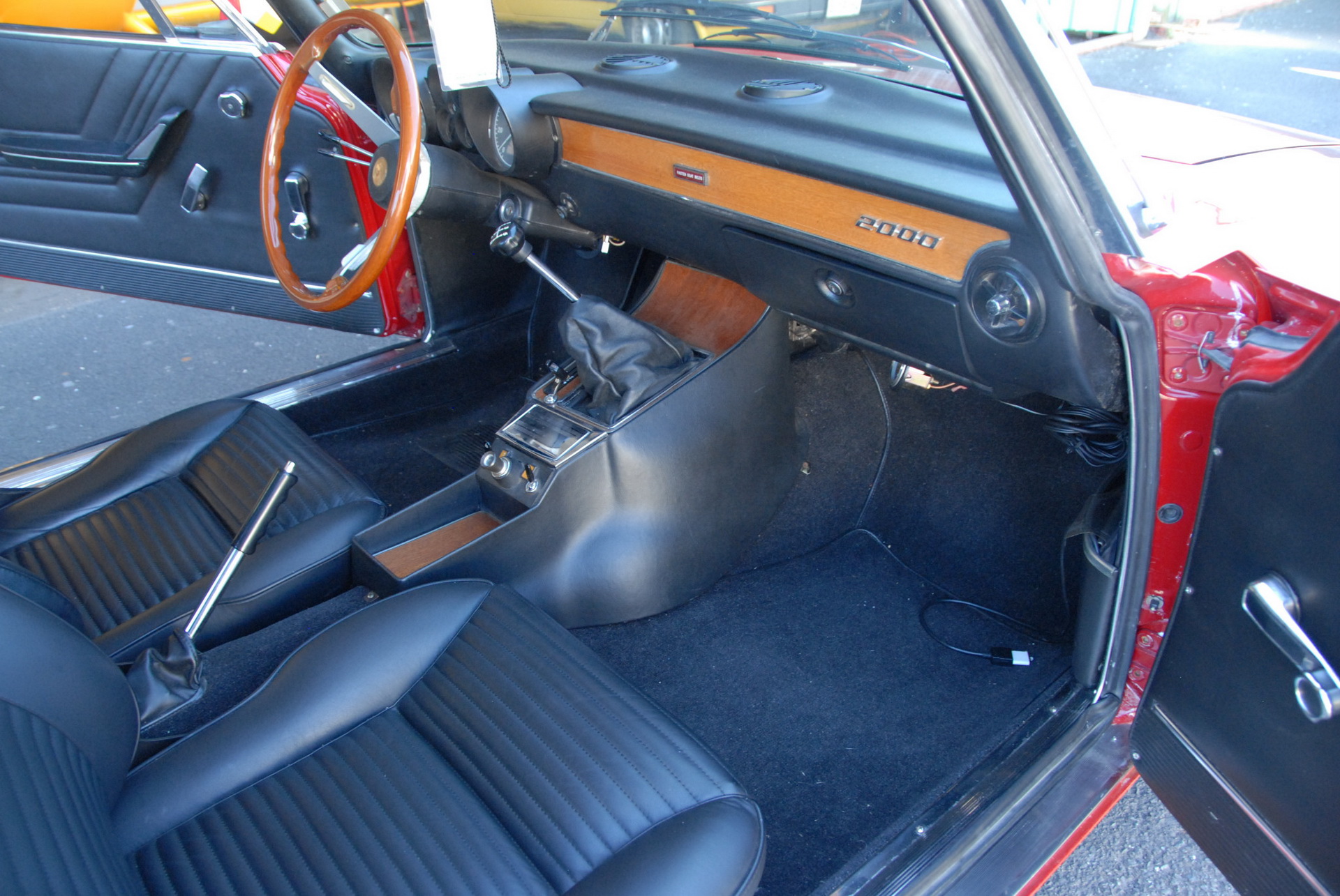 1974-alfa-romeo-gtv-bat-auction-13 Bid On This Alfa Romeo 2000 GT Veloce, Make Other Car Enthusiasts Jealous