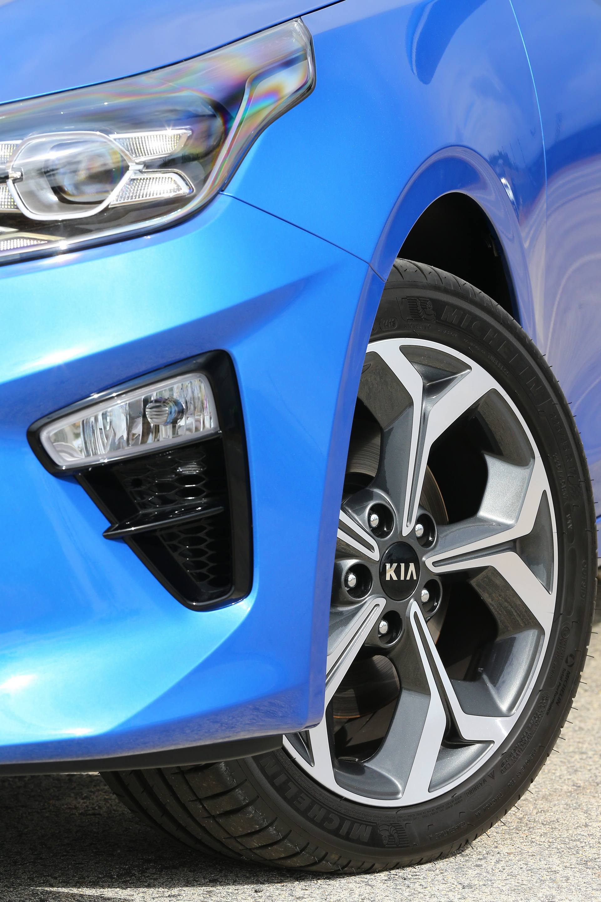 2019-kia-ceed-114 New Kia Ceed Detailed In Gigantic Image Gallery, UK Pricing Announced