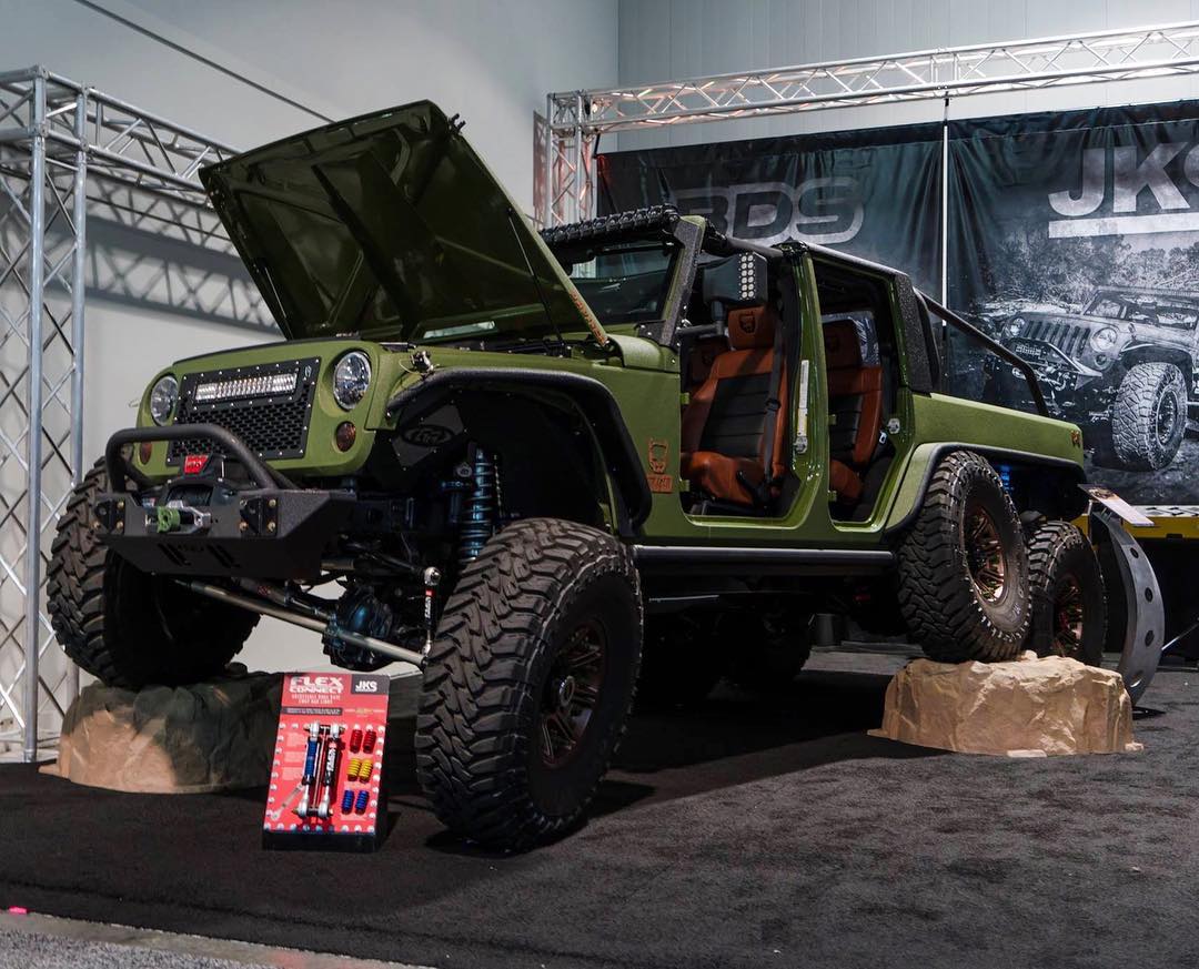 jeep-wrangler-6x6-bruiser-conversions-24 Bruiser Conversions 6×6 Is A Six-Wheel Jeep Wrangler With A 450HP LS3 V8