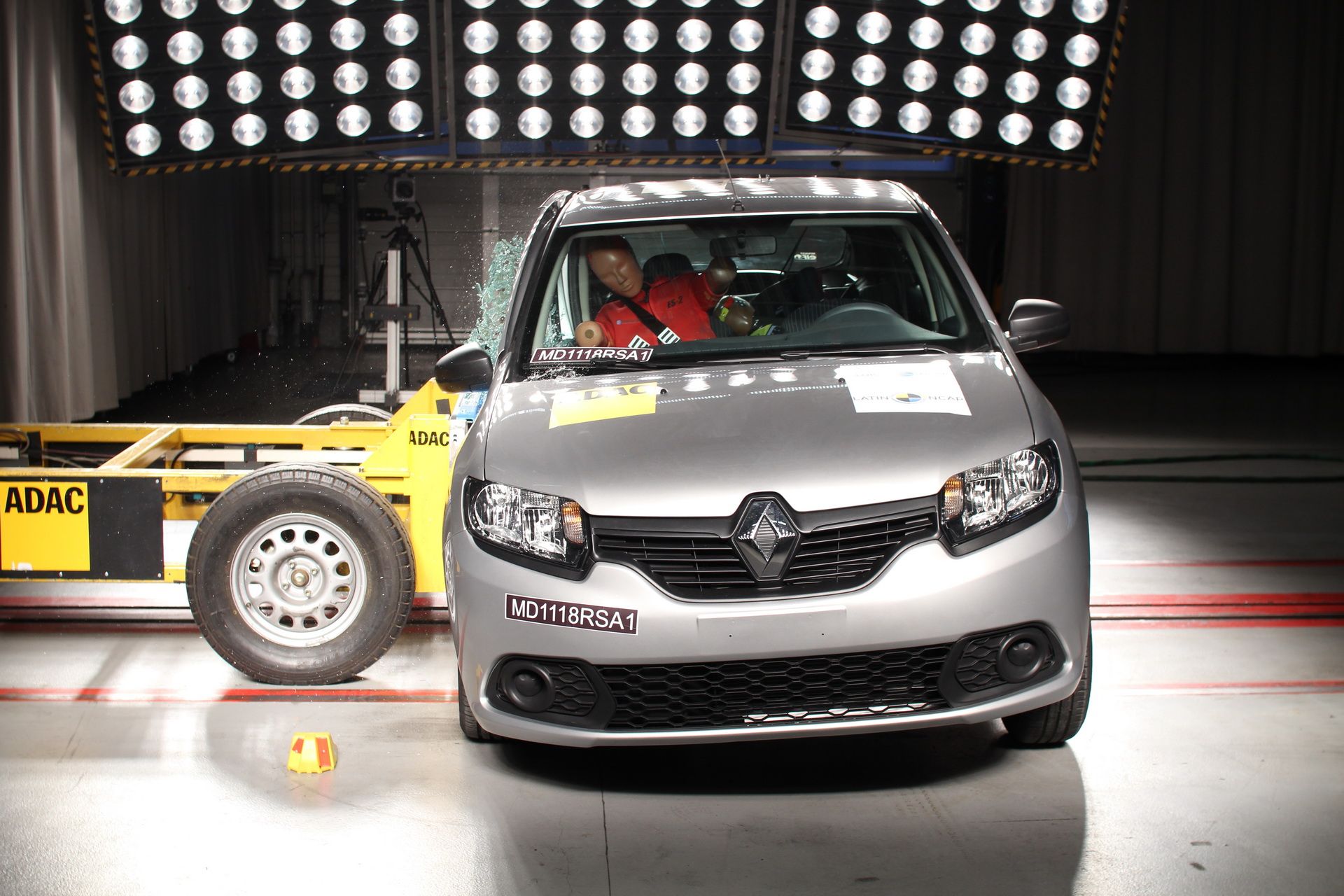 renault-sandero-logan-latin-ncap-6 Renault Sandero / Logan Fails Latin NCAP’s Tests, Scores 1 Star For Adult Protection