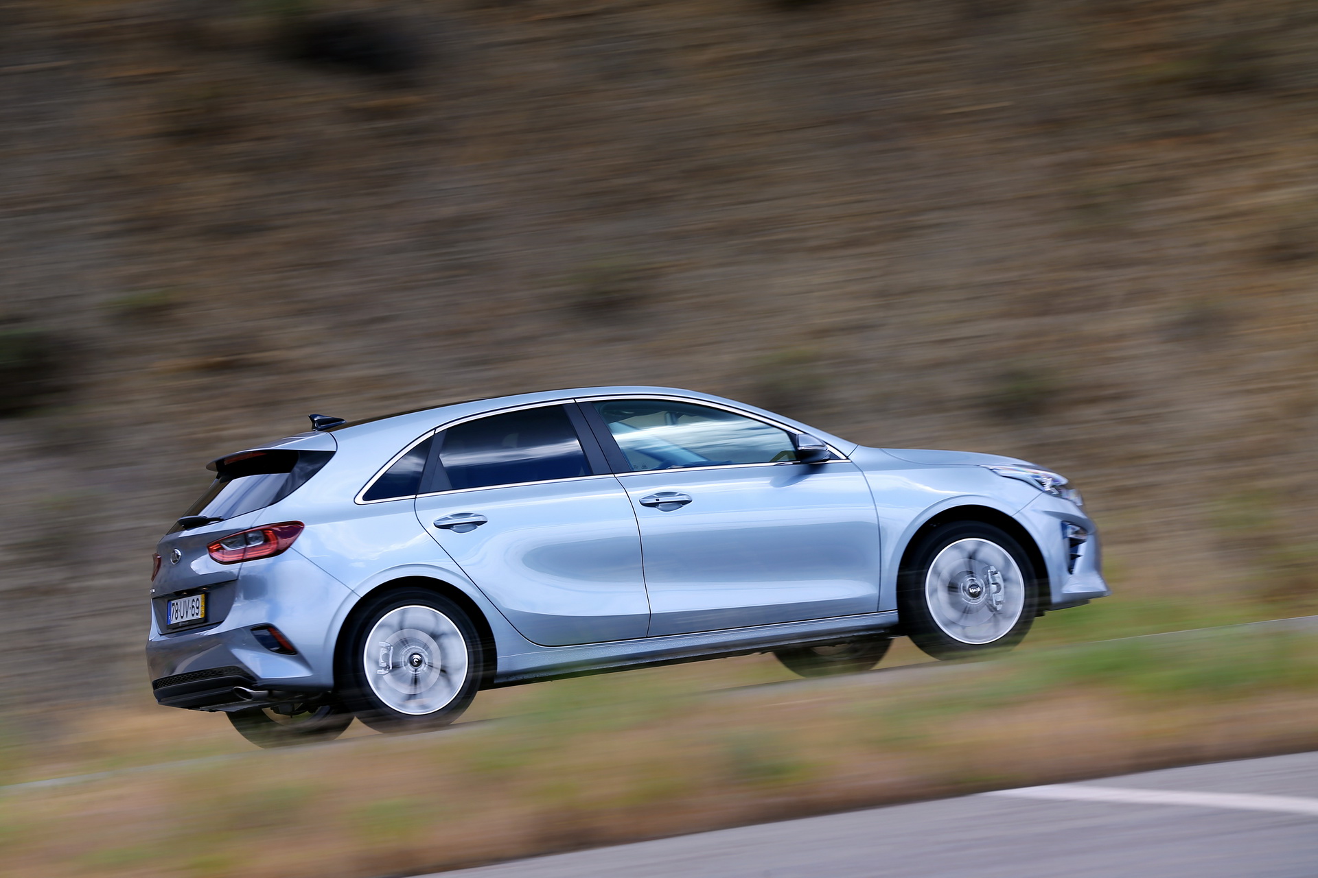 2019-kia-ceed-15 New Kia Ceed Detailed In Gigantic Image Gallery, UK Pricing Announced