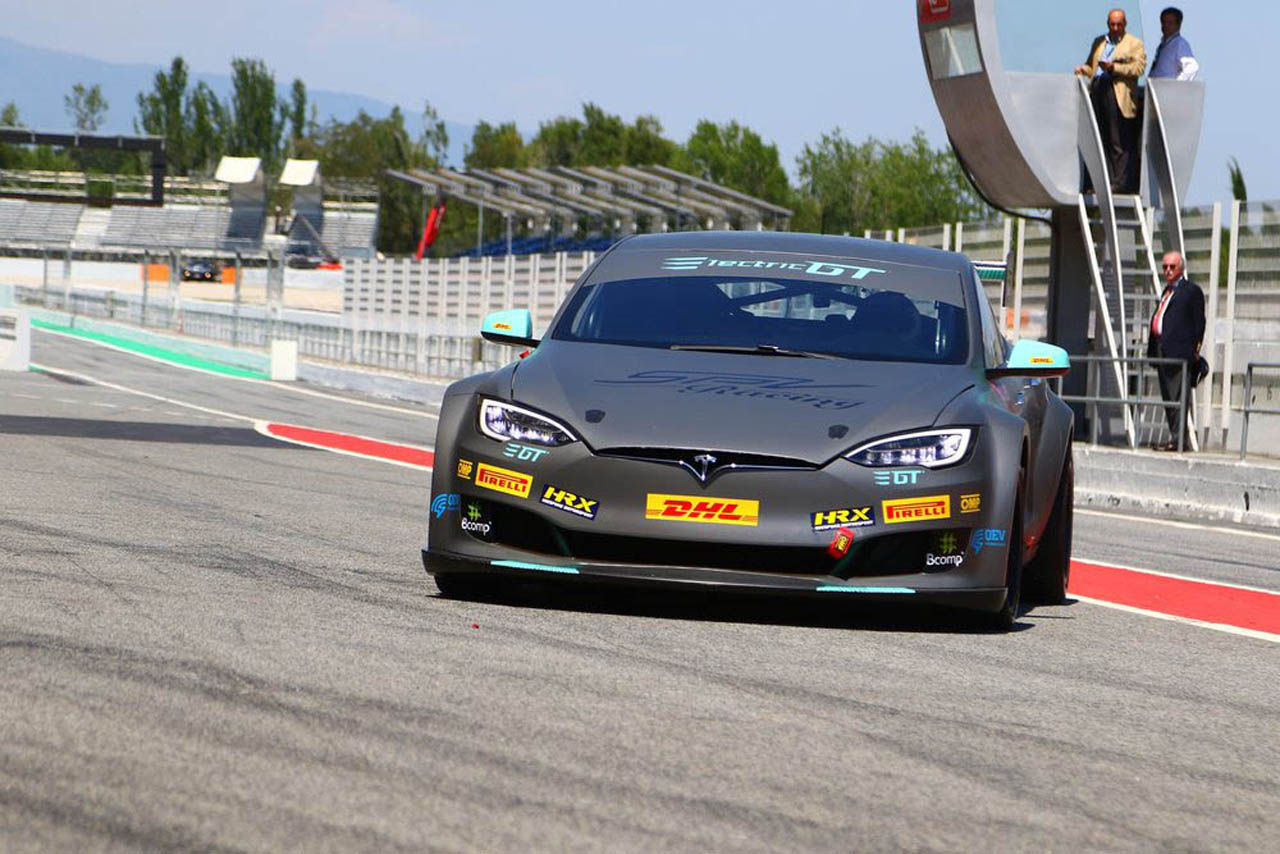 electric-gt-tesla-model-s-P100DL-09 copy Electric Racing Tesla Model S P100DL Unveiled At Catalunya