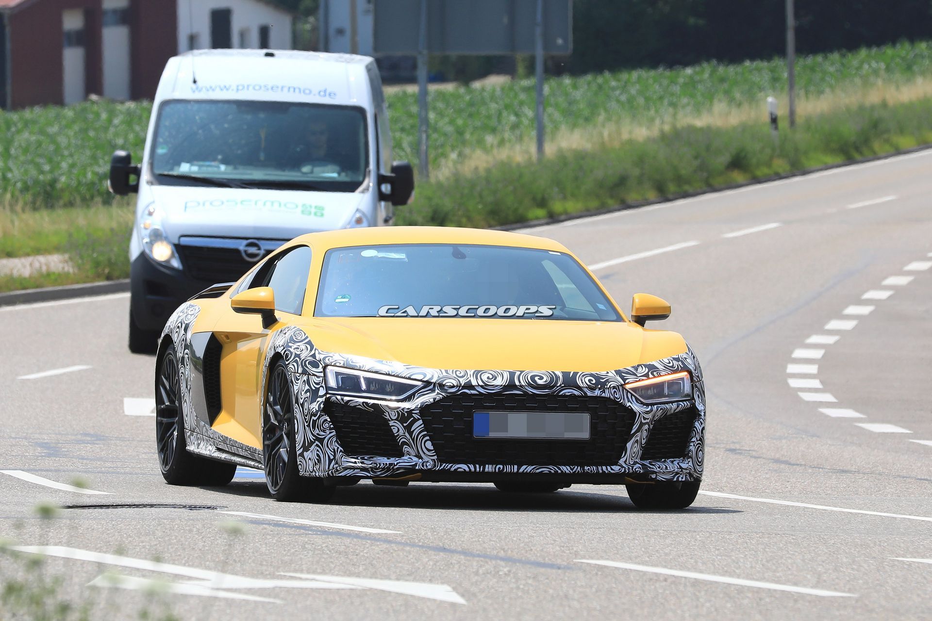2019-Audi-R8-Facelift-24 Facelifted Audi R8 Will Leave You Hot And Flustered