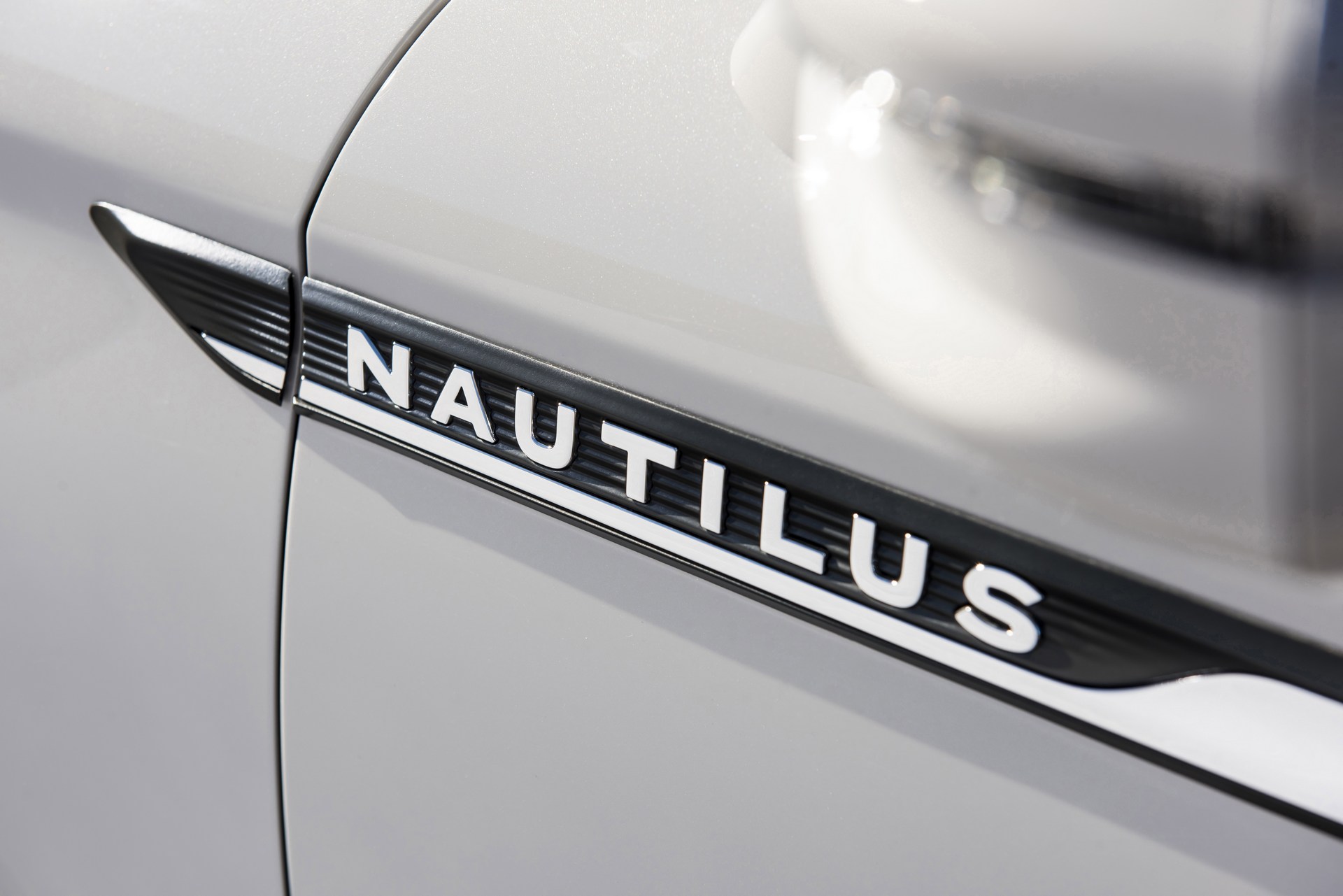 Lincoln-Nautilus-11 2019 Lincoln Nautilus Configurator Launched, Pricing Starts At $40,340