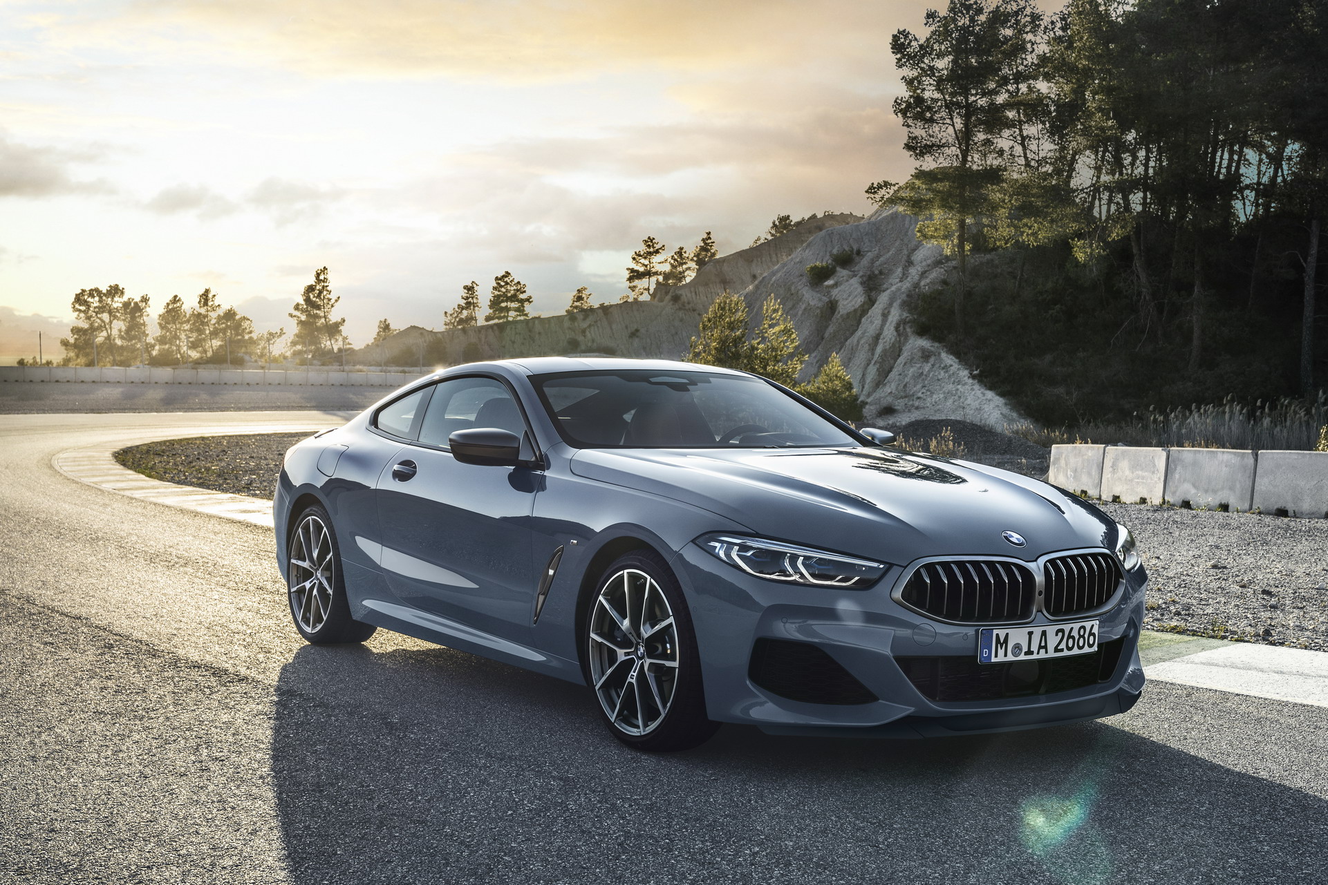 BMW-8-Series-2019-81 2019 BMW 8-Series Wants To Be The Sports Car The E31 Never Was (89 Photos & Videos)