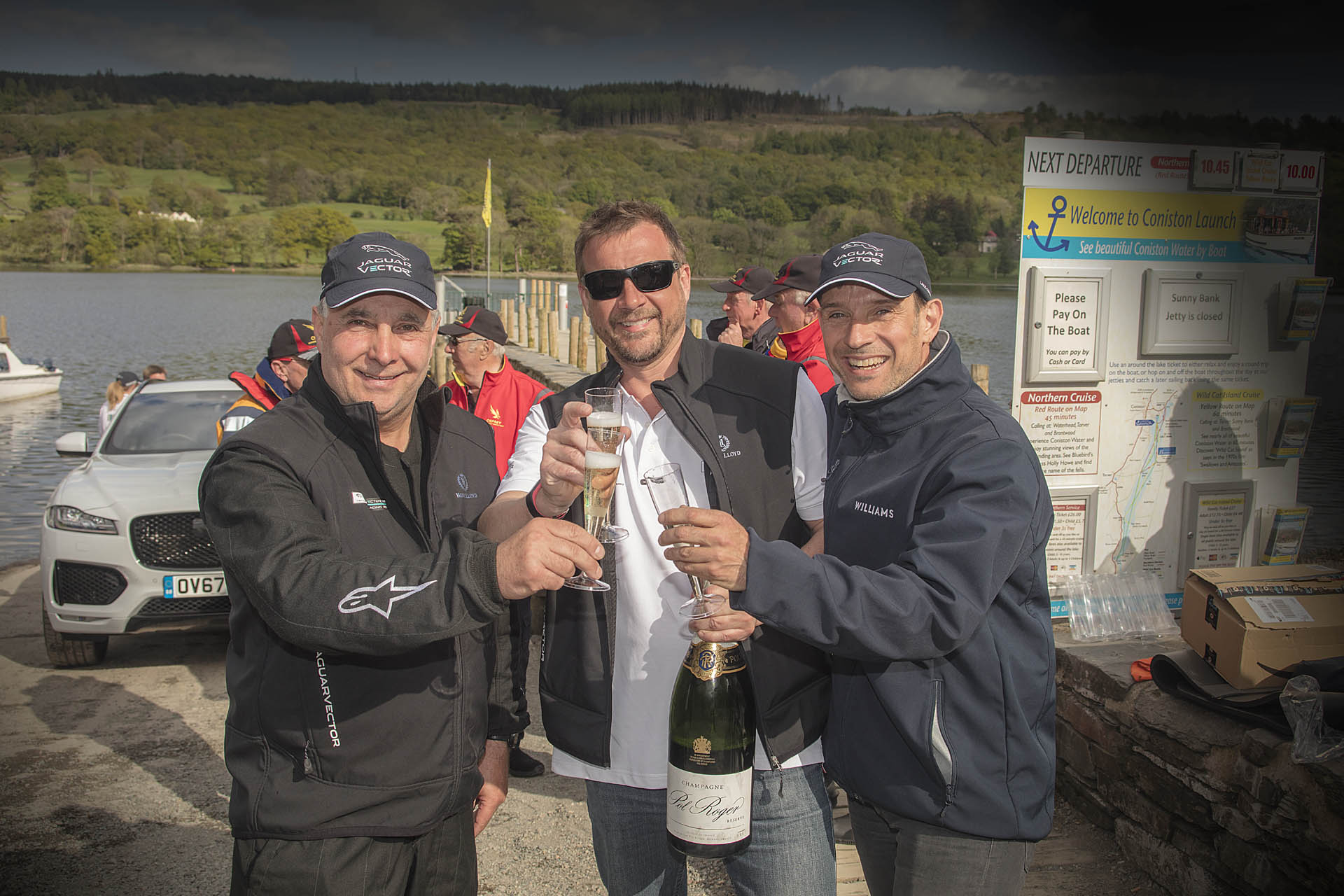 Peter Drede, Mal Crease and Frederic Riser copy Jaguar Vector Racing Made The World’s Fastest Electric Motorboat