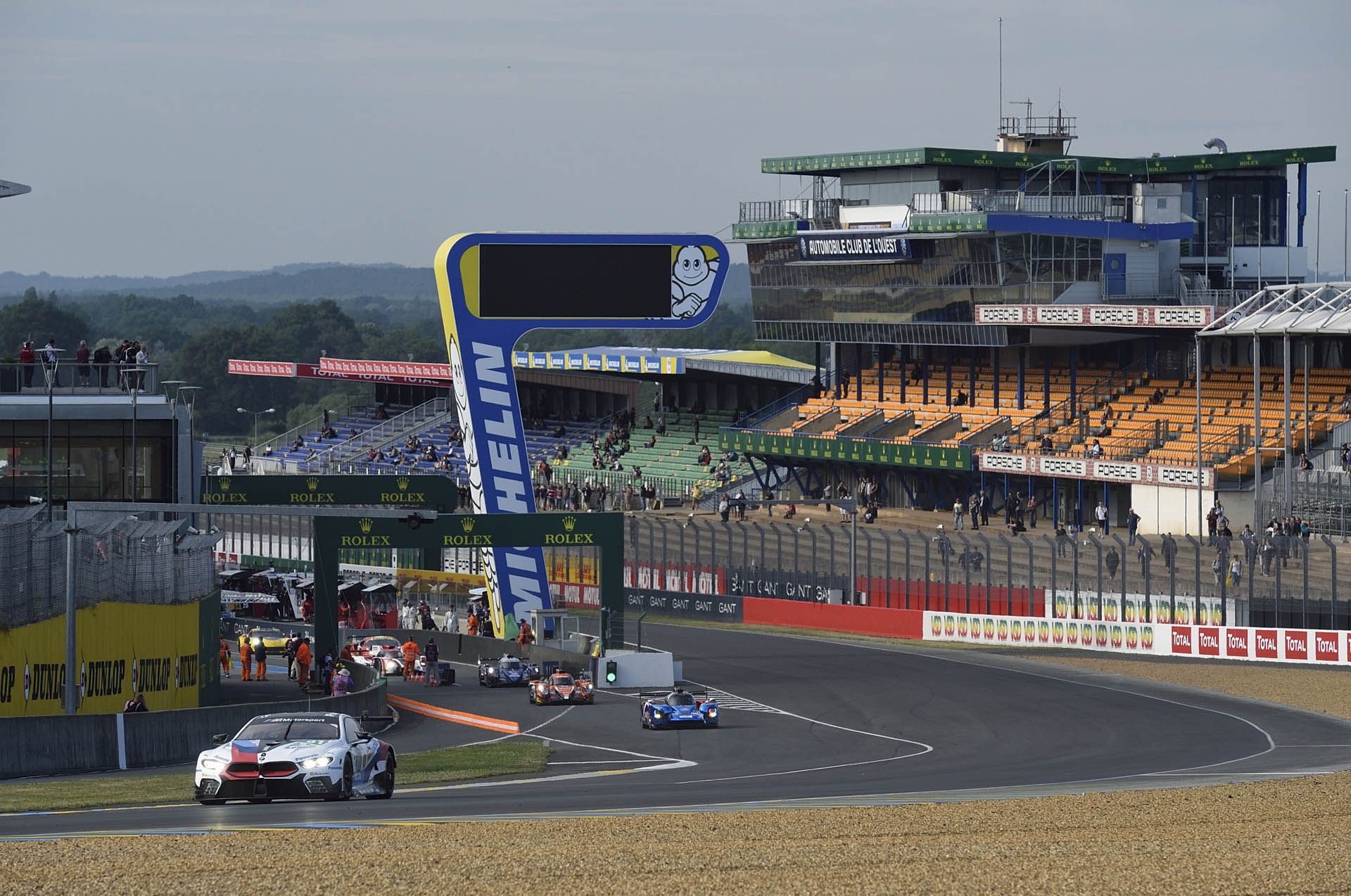 bmw-m8-gte-le-mans-test-day-A BMW Runs At Le Mans For The First Time In Seven Years