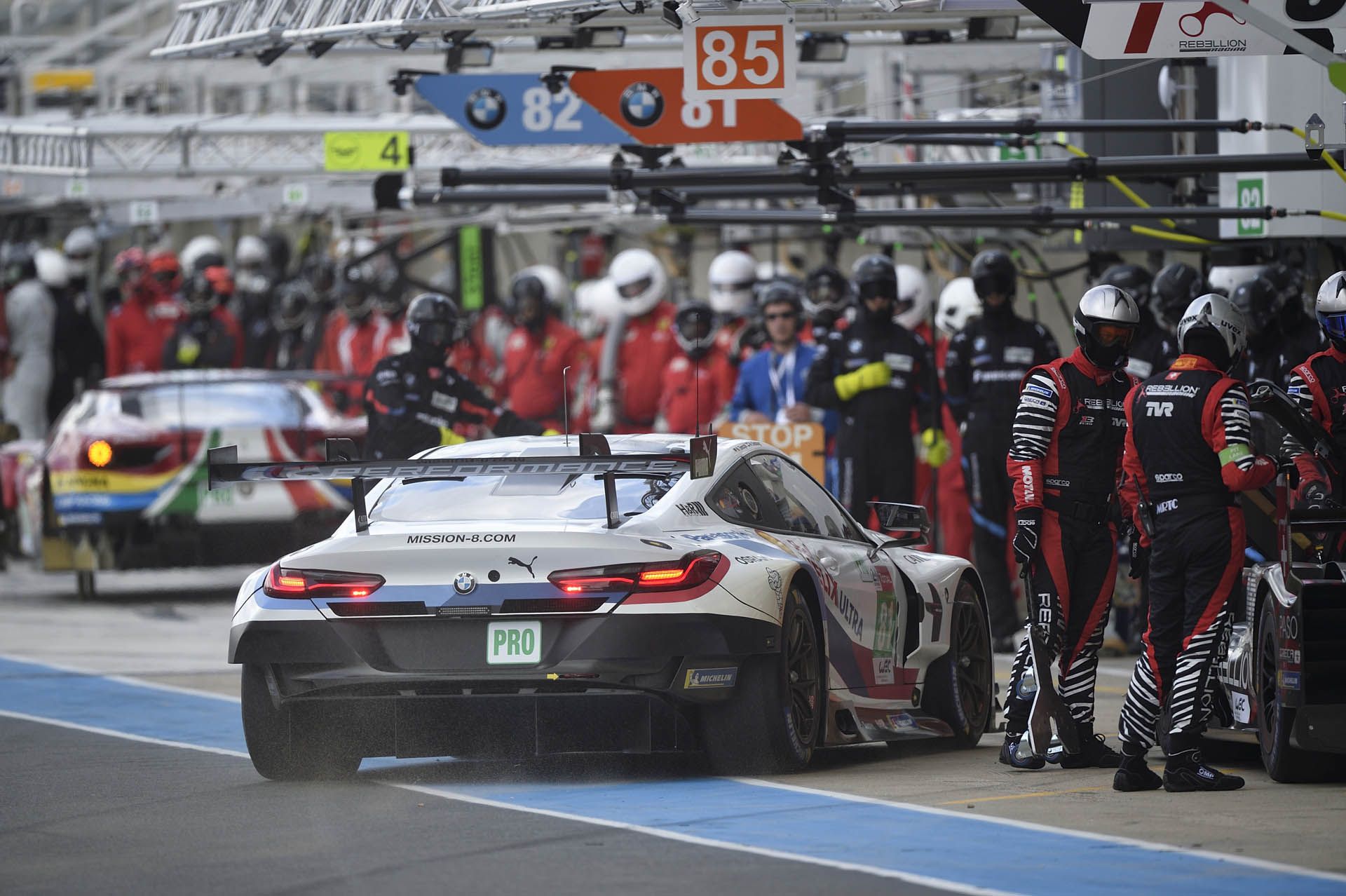 bmw-m8-gte-le-mans-test-day-F BMW Runs At Le Mans For The First Time In Seven Years