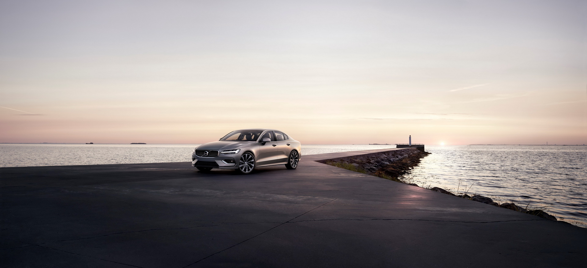 2019-volvo-s60-unveiled-71 Volvo Wants You To Skip Super Bowl And Stare At Its Mobile App For A Chance To Win An S60