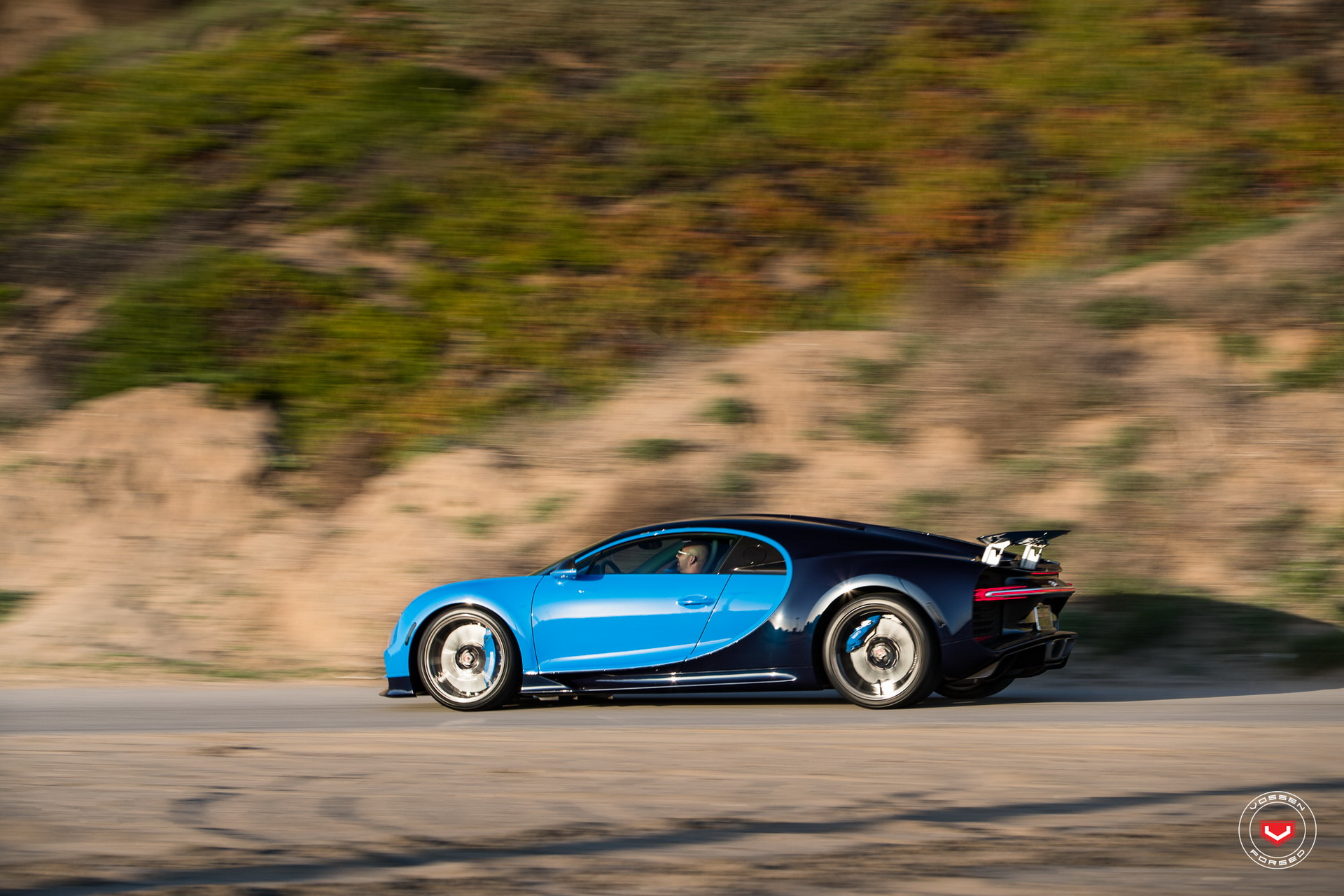 bugatti-chiron-vossen-wheels-38 Bugatti Chiron Tries On New Wheels For Size: Hot Or Not?