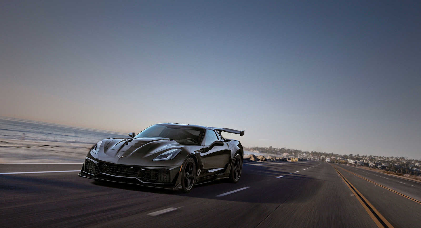 2019-corvette-zr1-8 2019 Chevrolet Corvette ZR1 Recalled Over Non-Deploying Airbags