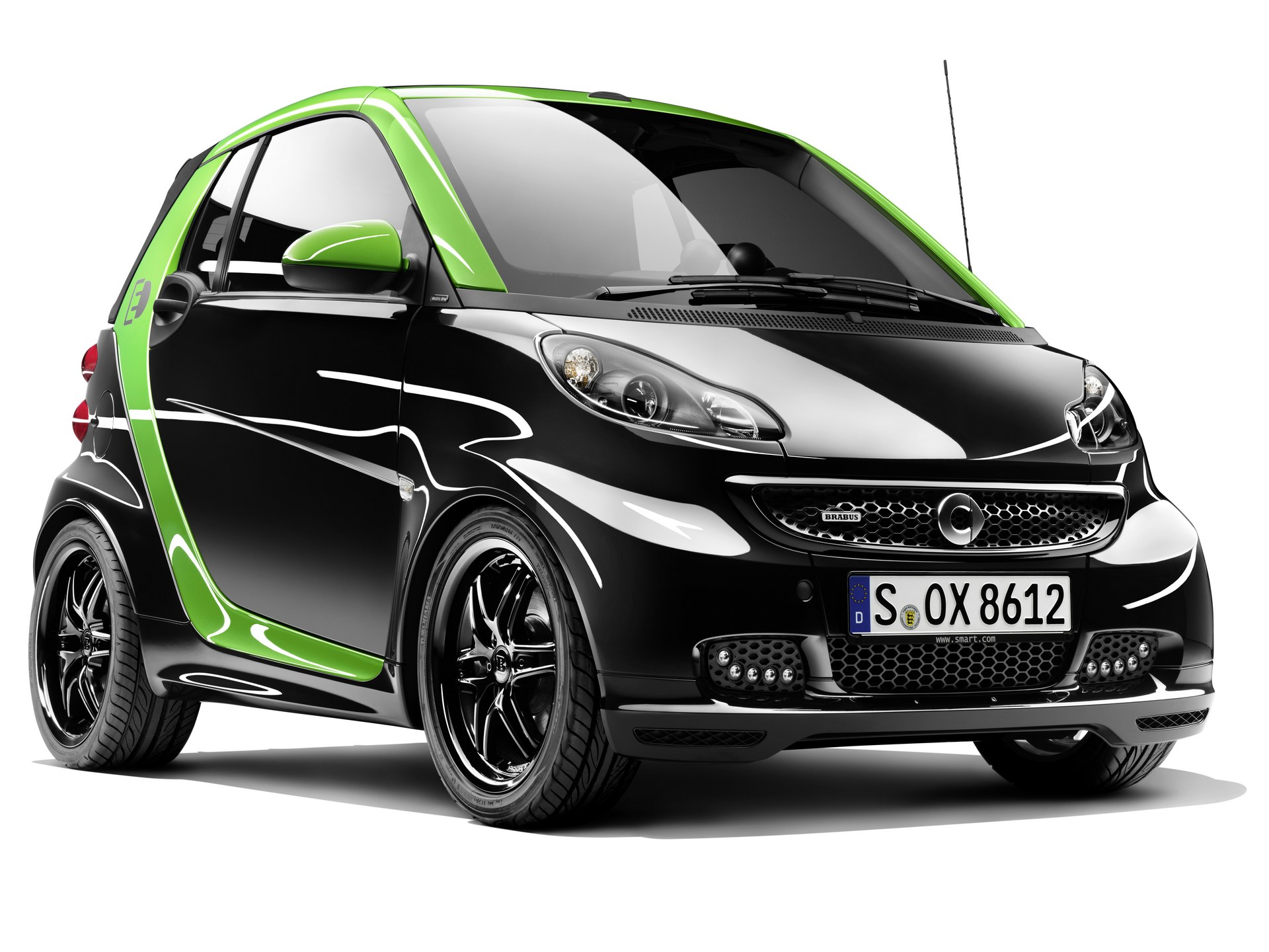 Smart-20th-Anniversary-43 Smart Celebrates 20 Years Of Production As EV Switch Causes Sales To Tumble