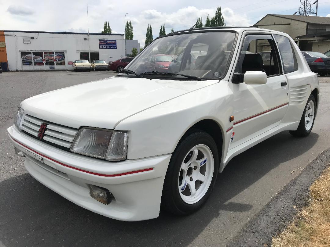 1989-peugeot-205-gti-auction-bat-2 Widebody 1989 Peugeot 205 GTi Is A Throwback To The 1980s