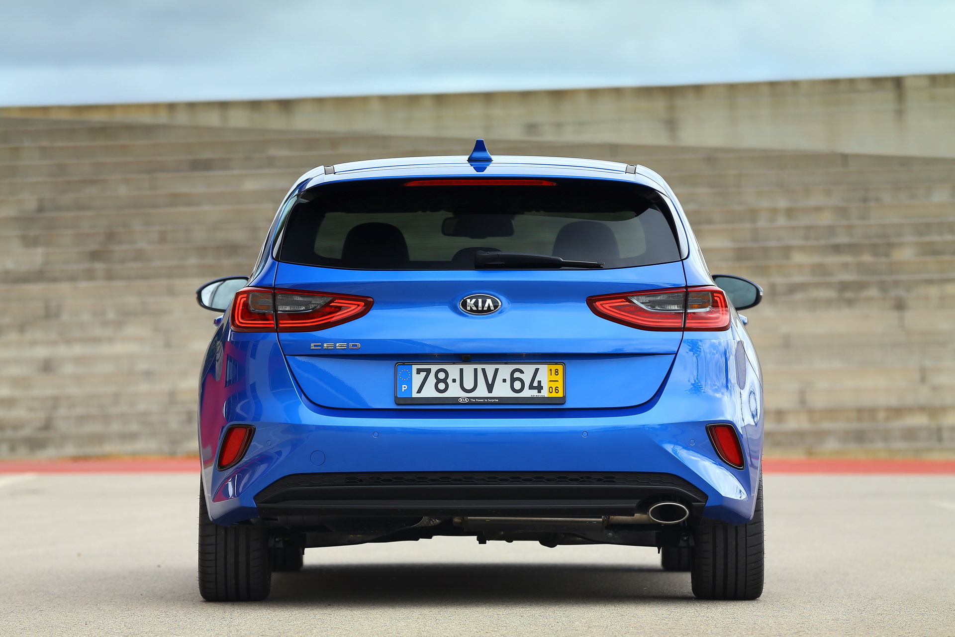 2019-kia-ceed-105 New Kia Ceed Detailed In Gigantic Image Gallery, UK Pricing Announced