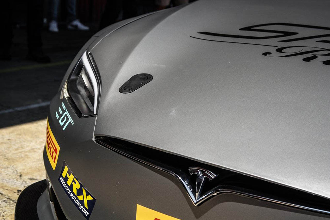 electric-gt-tesla-model-s-P100DL-13 copy Electric Racing Tesla Model S P100DL Unveiled At Catalunya