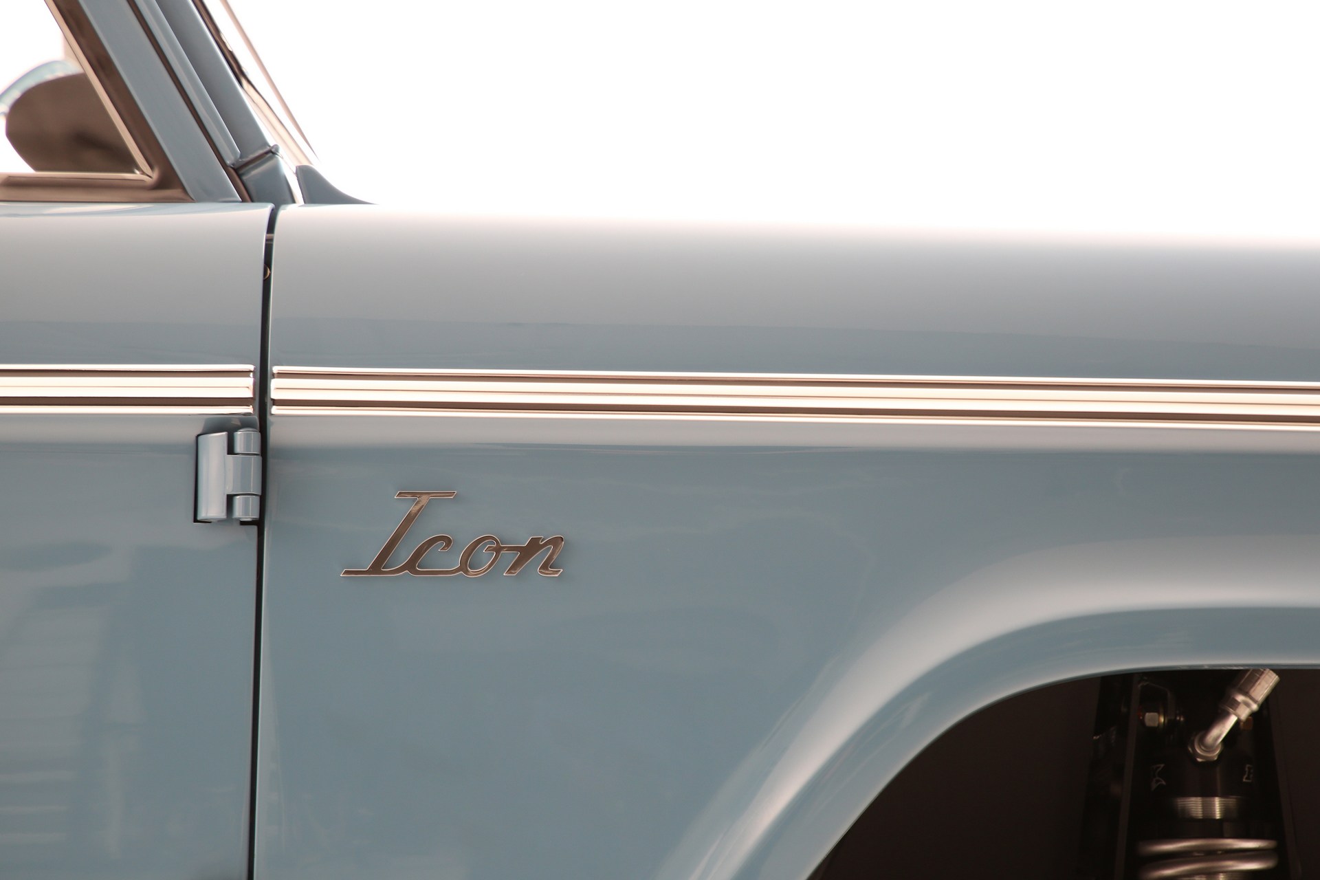 Icon-Ford-Bronco-Old-School-43 Why Wait For An All-New Ford Bronco When You Get Icon’s Old School BR