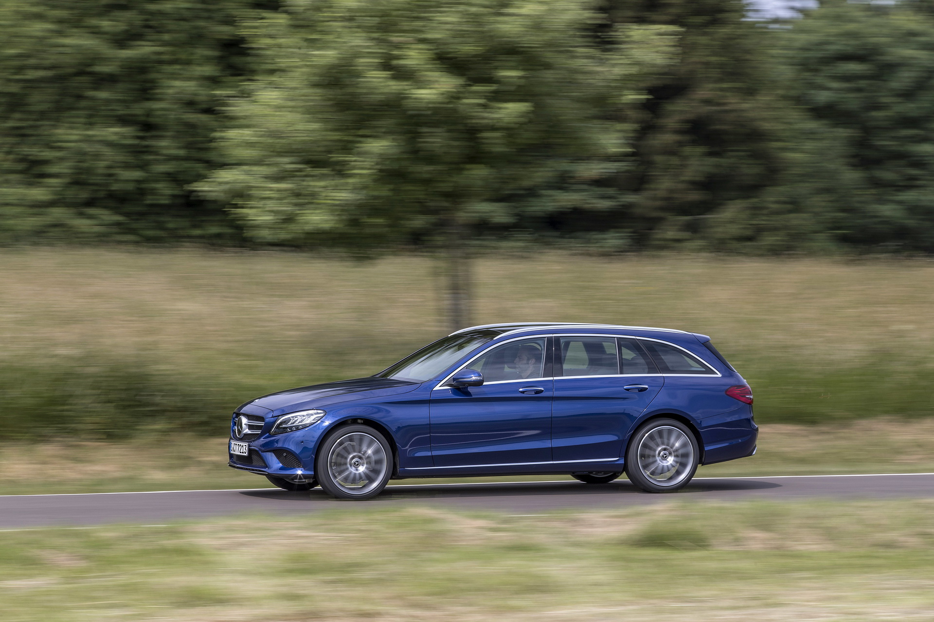 Mercedes_C-Class_28 2018 Mercedes C-Class Gains New 120HP Diesel For Entry-Level C180d