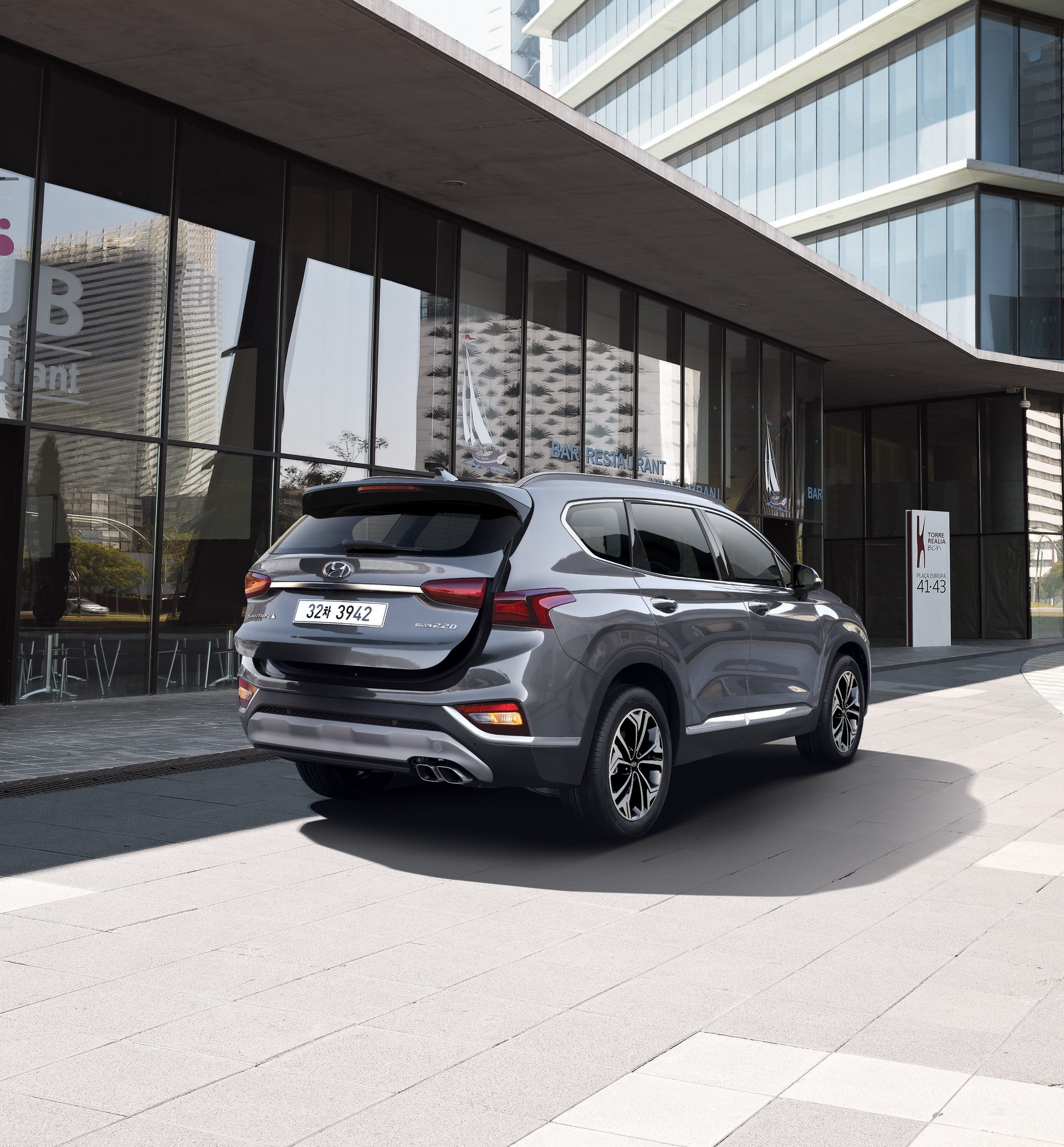 2019-Hyundai-Santa-Fe-3 2019 Hyundai Santa Fe Pricing Starts At $25,500