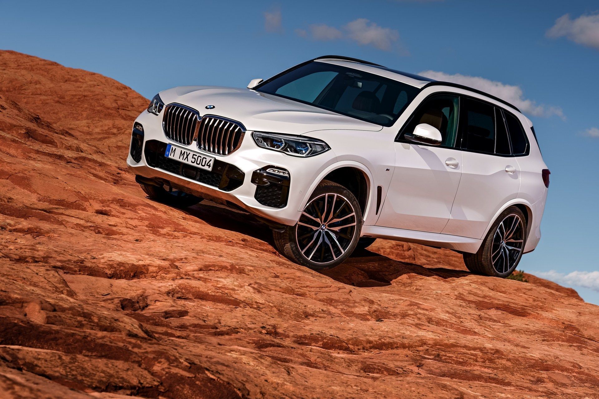 2019-bmw-x5-4 New BMW X5 G05 Configurators Go Live: How Would You Spec It?