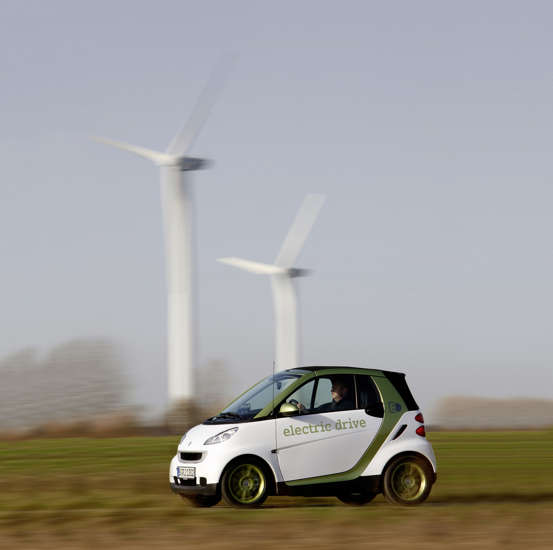 Smart-20th-Anniversary-32 Smart Celebrates 20 Years Of Production As EV Switch Causes Sales To Tumble