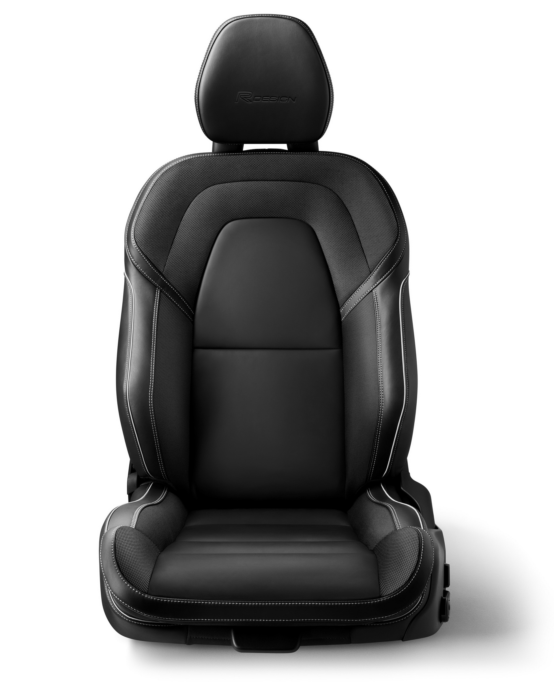 2019-volvo-s60-unveiled-133 New 2019 Volvo S60 Is A Sleek, American Made BMW 3-Series Fighter