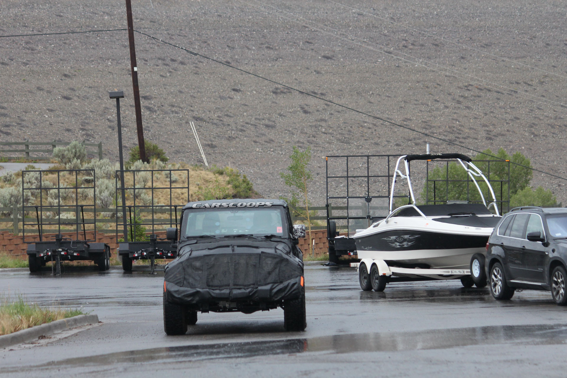 Jeep-Scrambler-10 2019 Jeep Scrambler: Here’s What To Expect From The JL-Based Pickup Truck